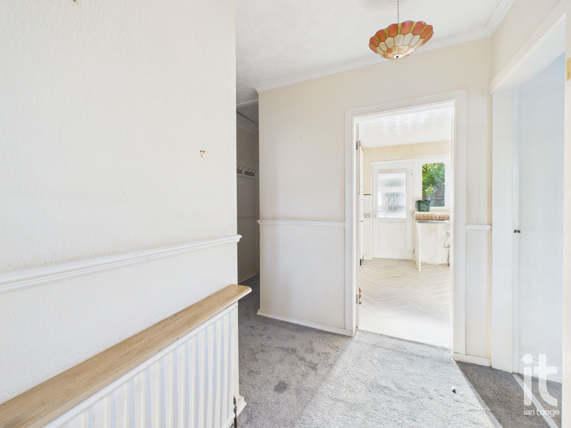 3 bedroom detached bungalow For Sale in Stockport - Photograph 7.