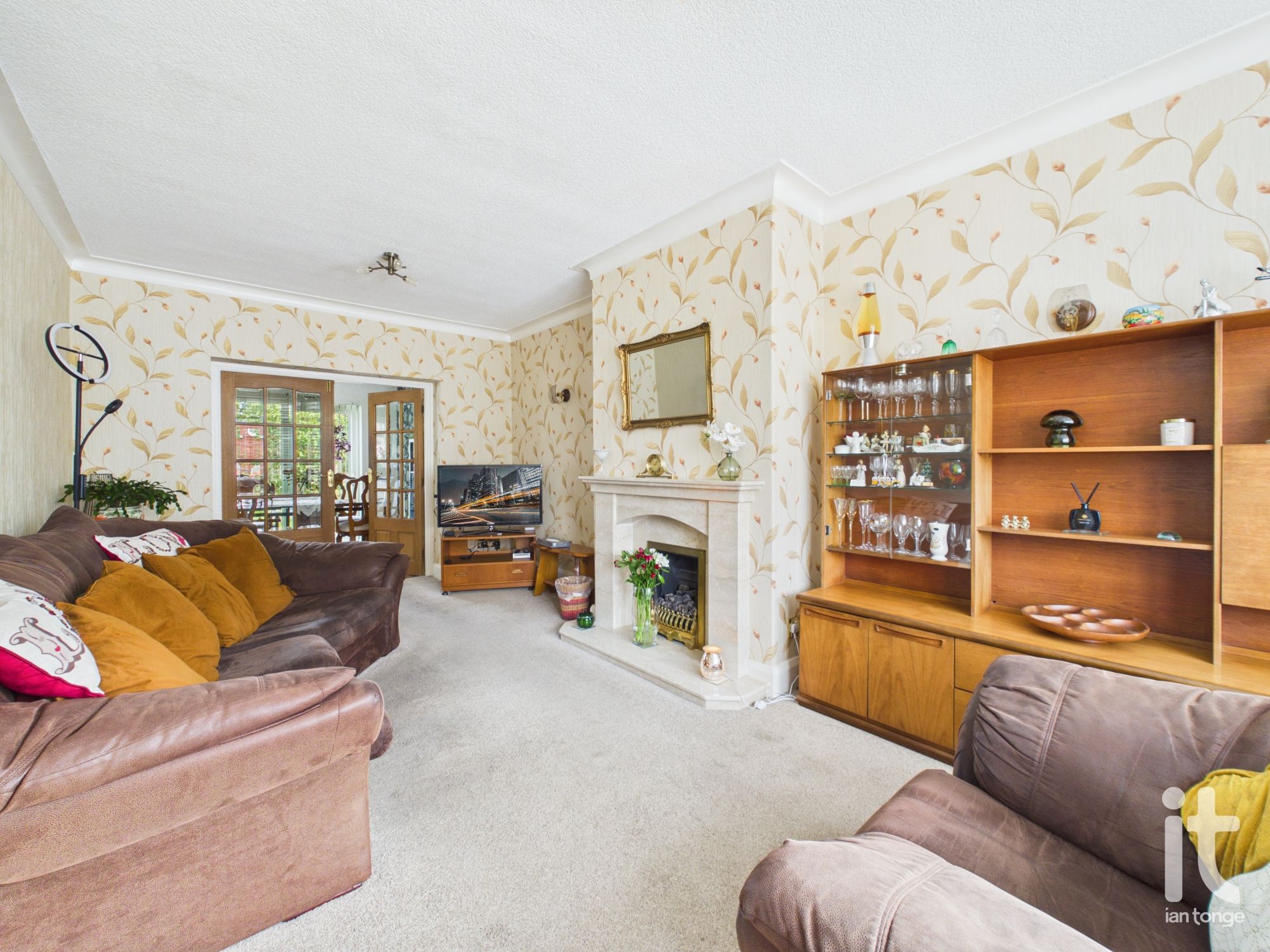 3 bedroom semi-detached house For Sale in Stockport - Photograph 15.