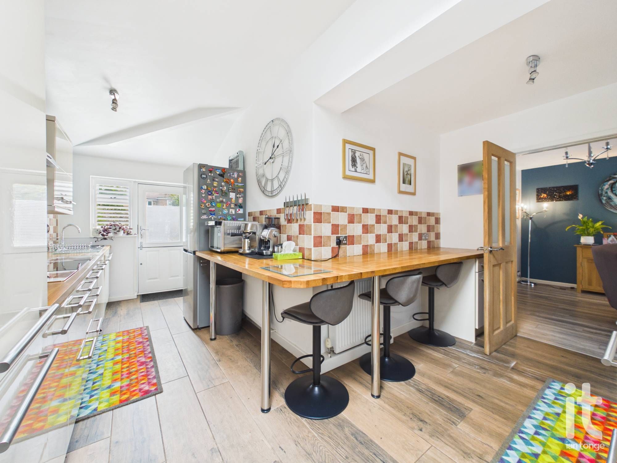 3 bedroom semi-detached house For Sale in Stockport - Photograph 9.