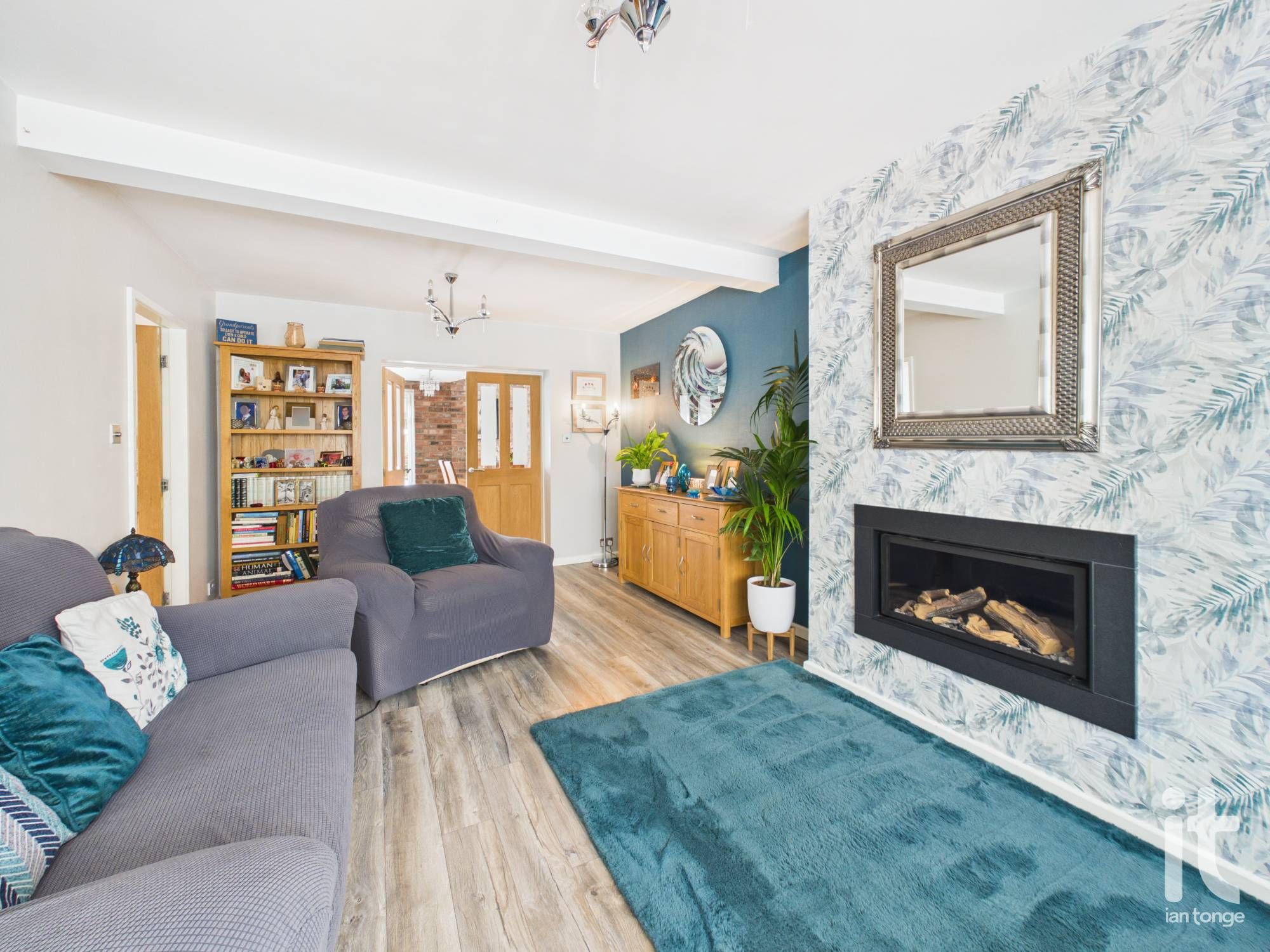 3 bedroom semi-detached house For Sale in Stockport - Photograph 6.