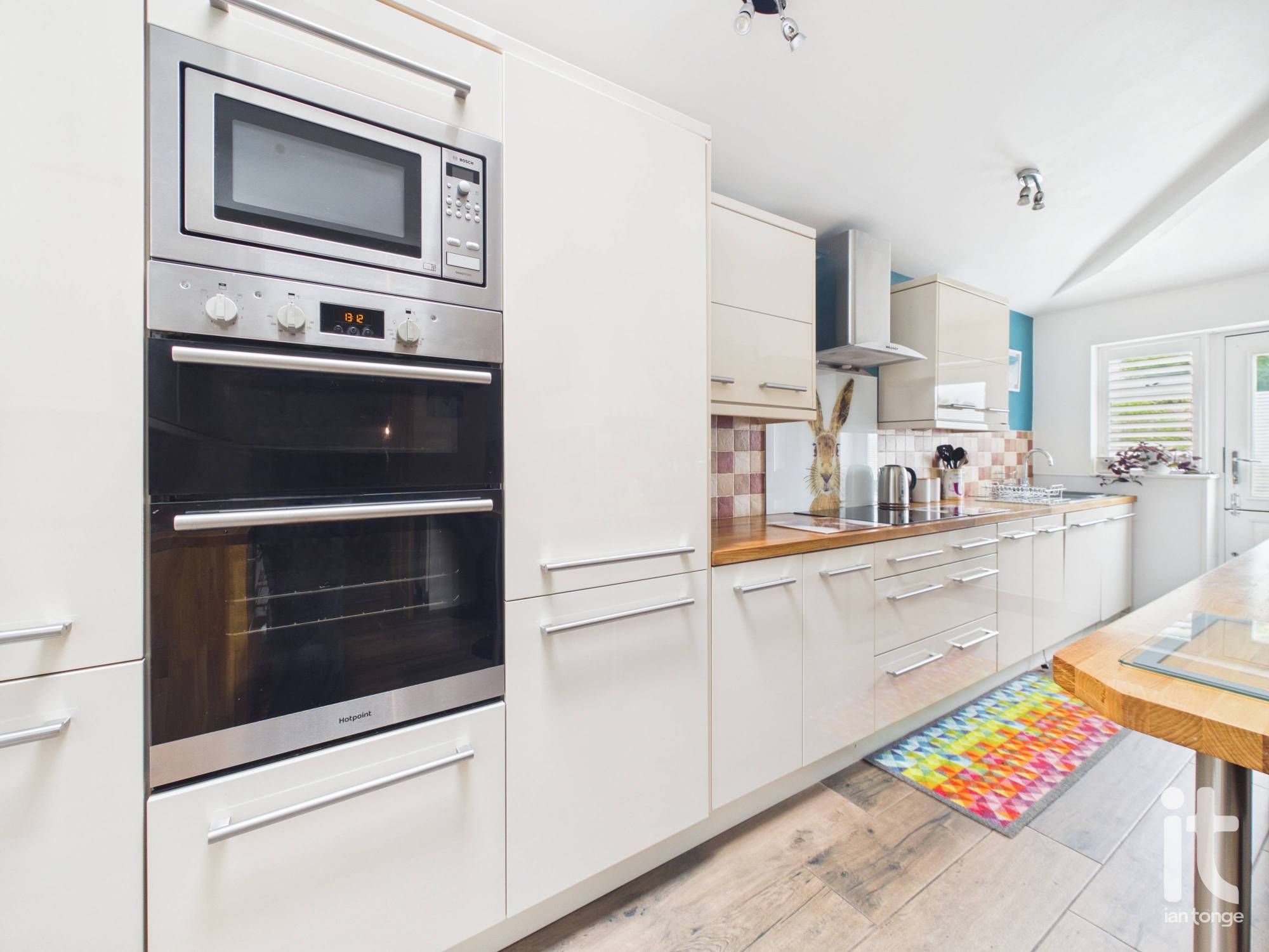 3 bedroom semi-detached house For Sale in Stockport - Photograph 8.