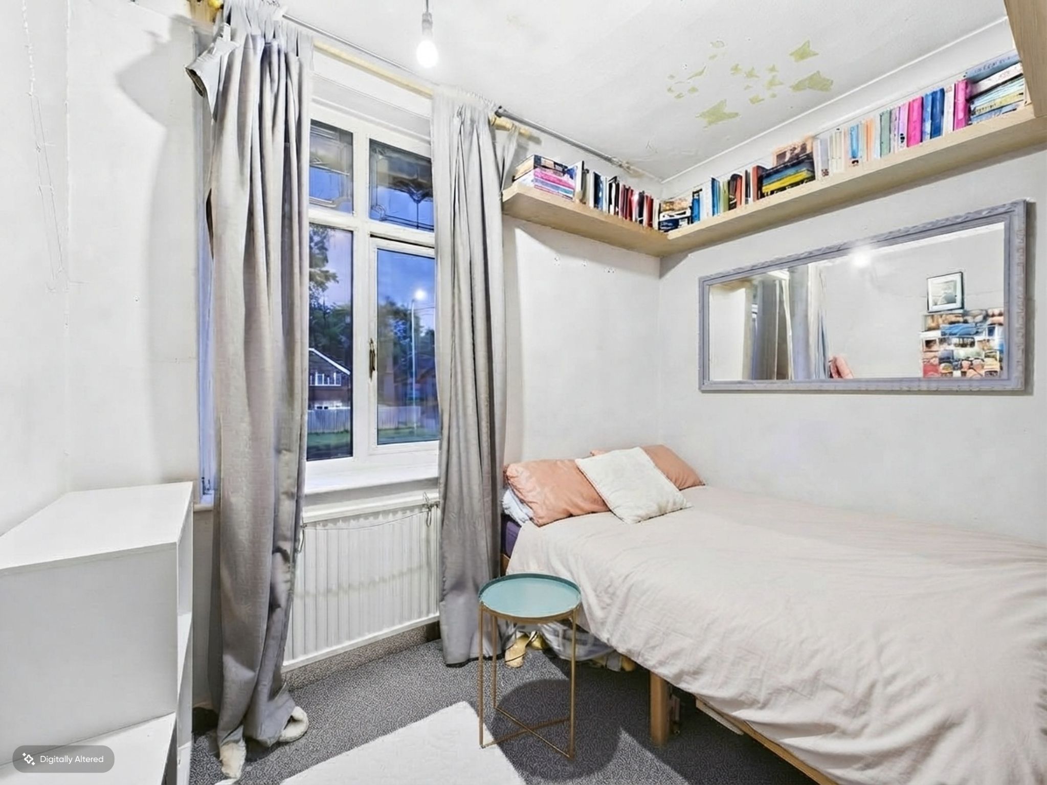 4 bedroom semi-detached house For Sale in Stockport - Photograph 15.
