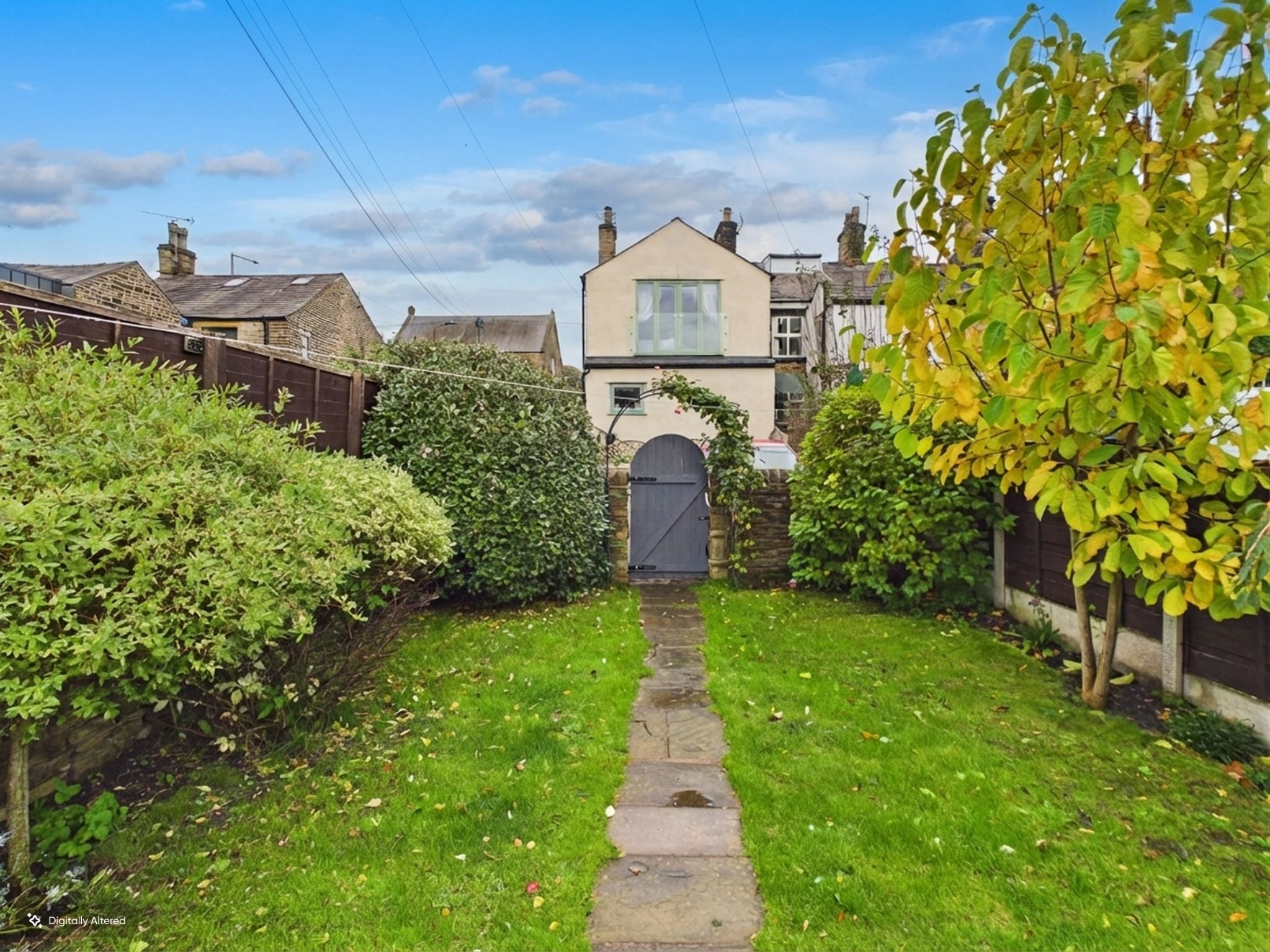 2 bedroom end terraced house For Sale in Stockport - Photograph 4.