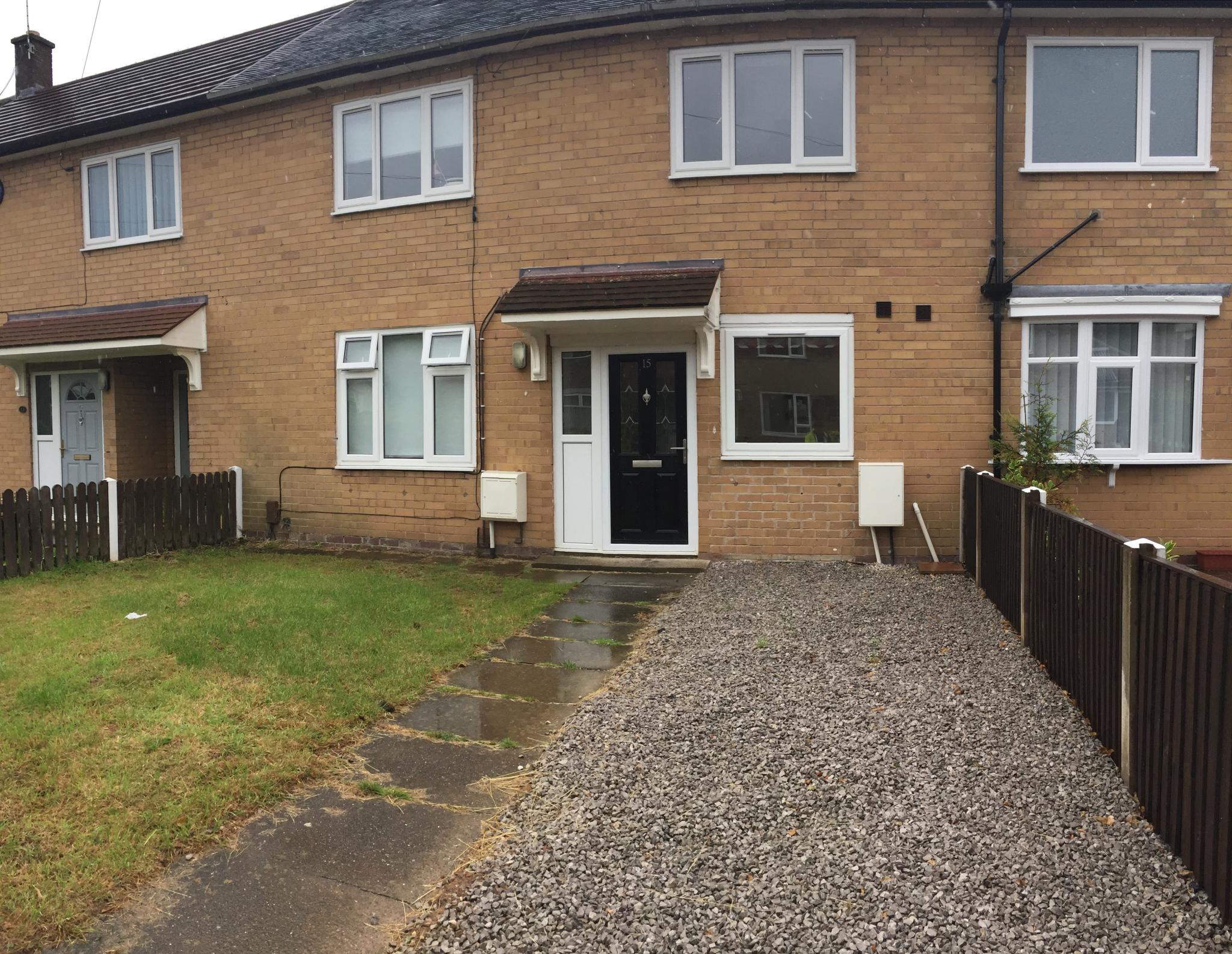 1 bedroom shared house Let in Wilmslow - Photograph 2.