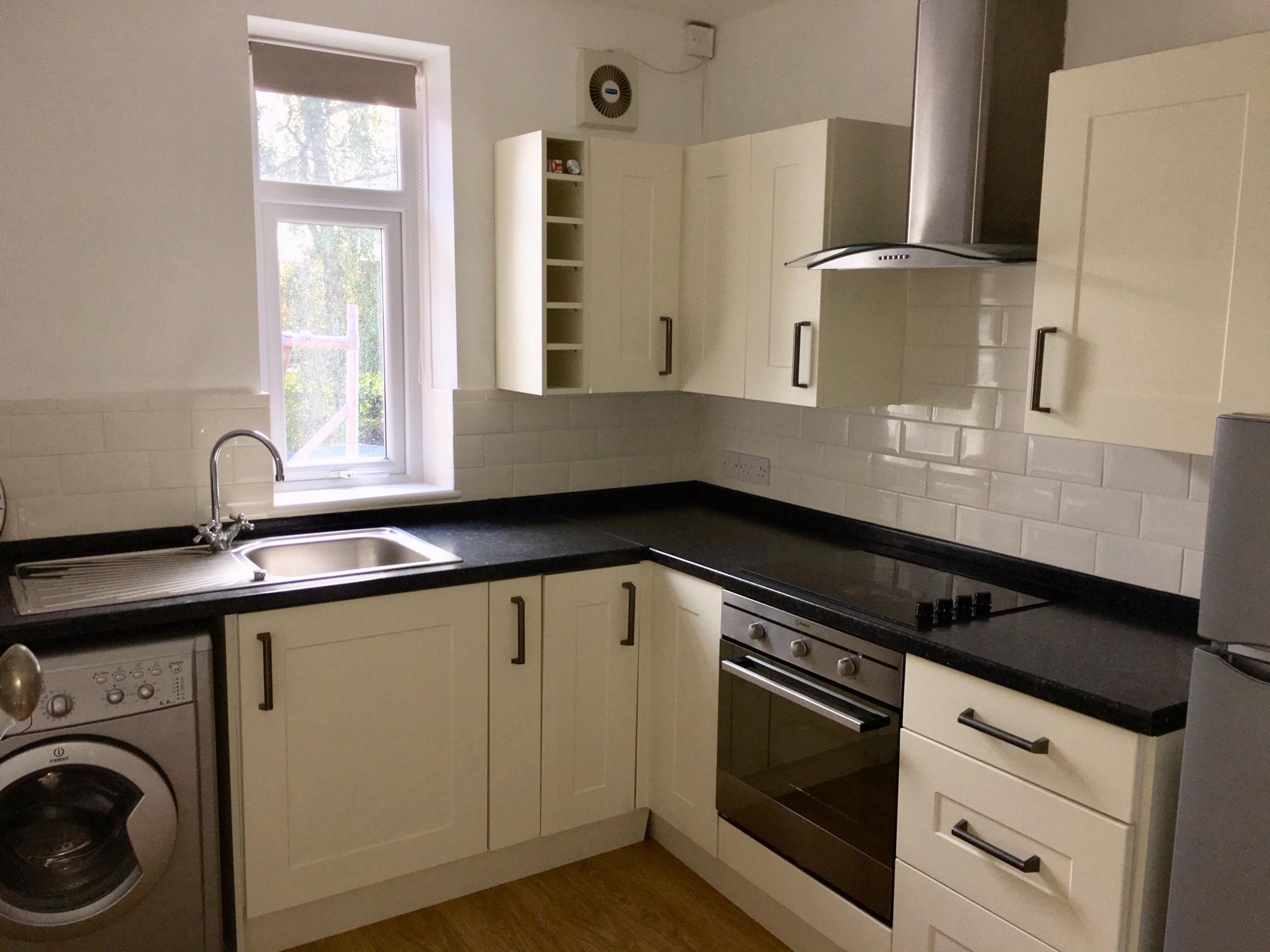 2 bedroom apartment flat/apartment To Let in Stockport - Property photograph.
