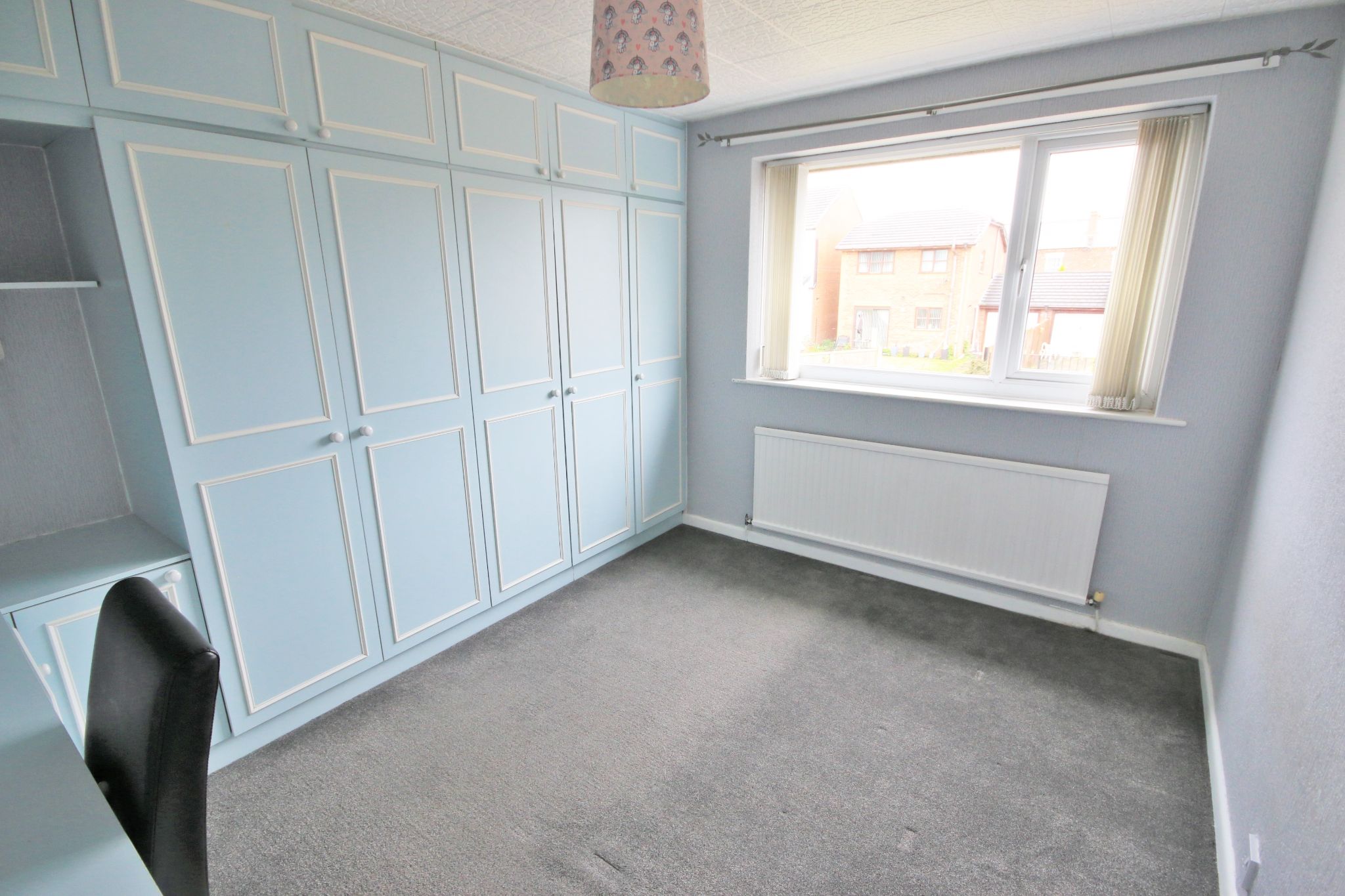 3 bedroom semi-detached house Let in Wigan - Photograph 9.