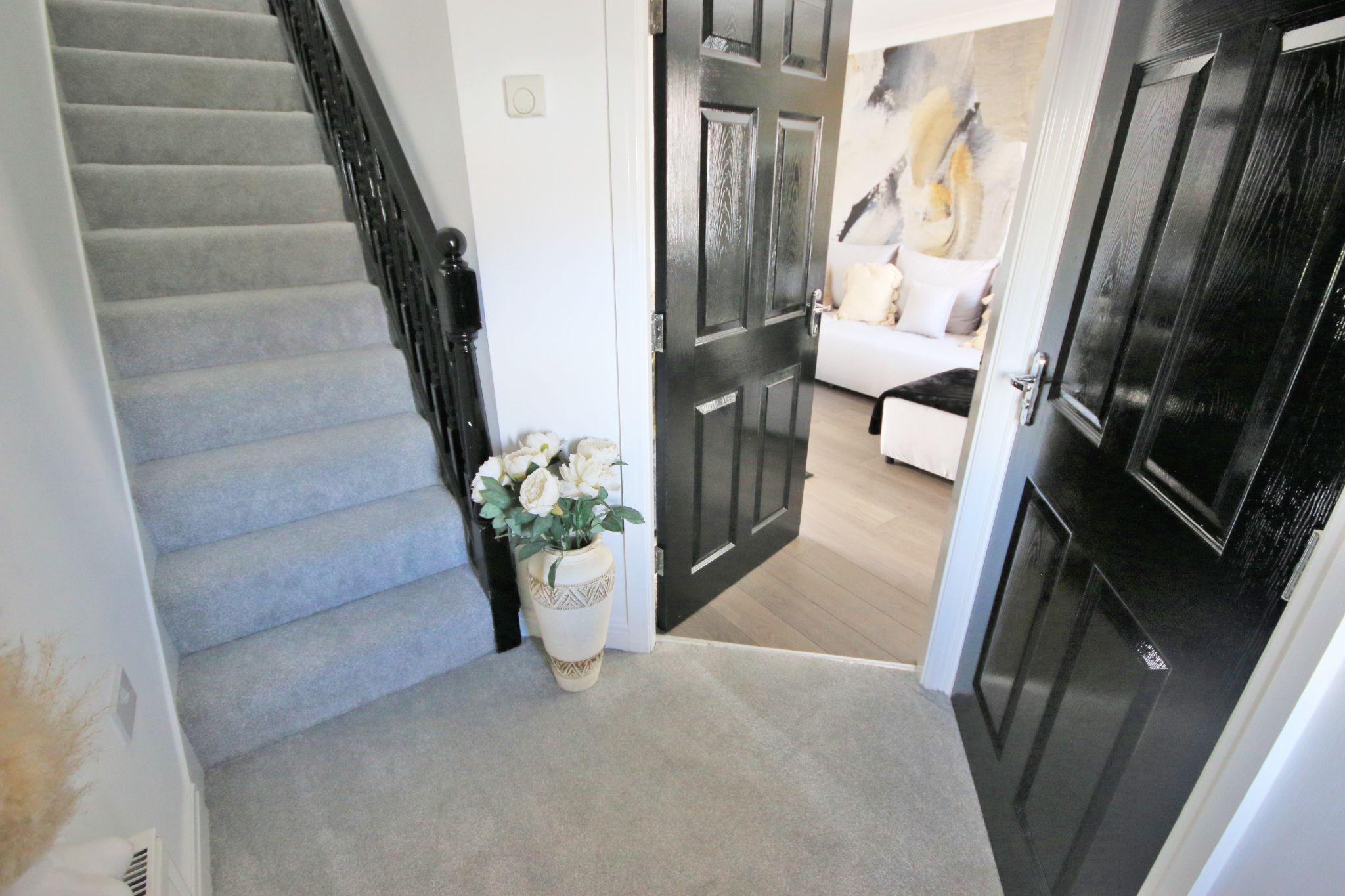 4 bedroom town house To Let in Wigan - Photograph 22.