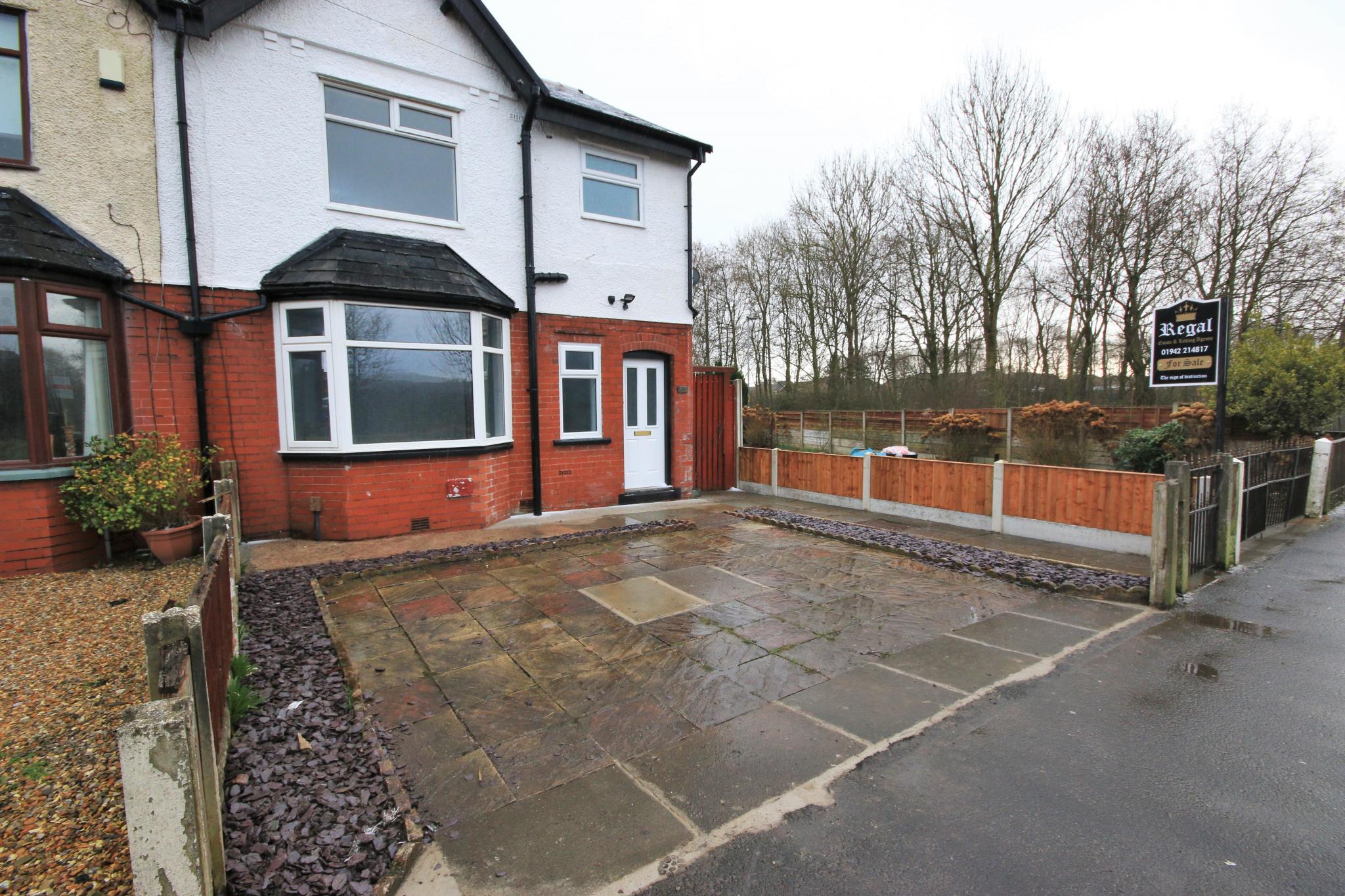 3 bedroom semi-detached house Let in Wigan - Photograph 1.