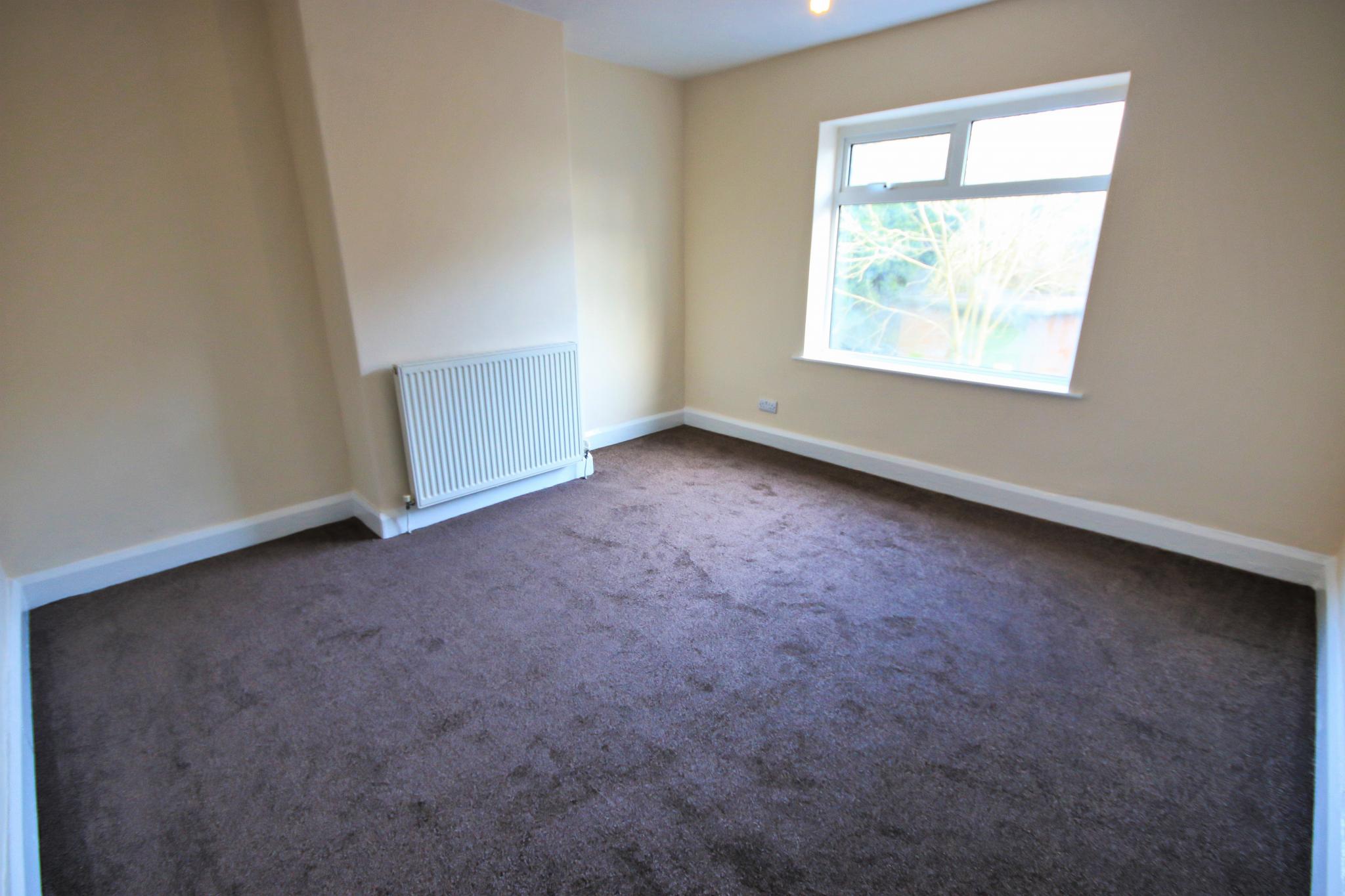 3 bedroom semi-detached house Let in Wigan - Bedroom 1.