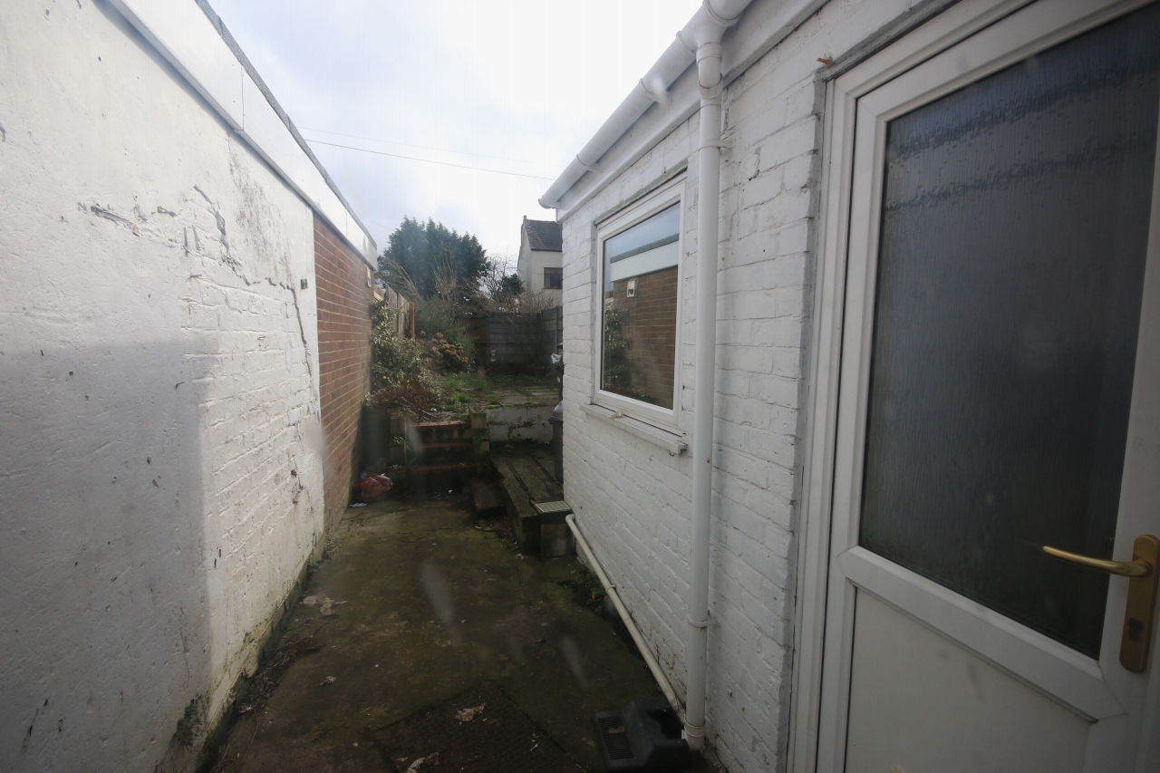 2 bedroom mid terraced house To Let in Wigan - Photograph 8.