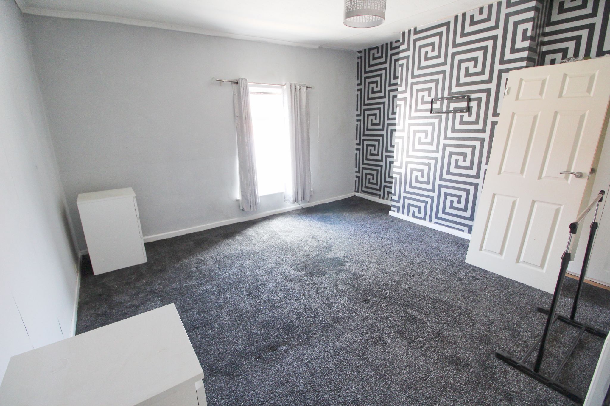 2 bedroom mid terraced house To Let in Wigan - Photograph 5.
