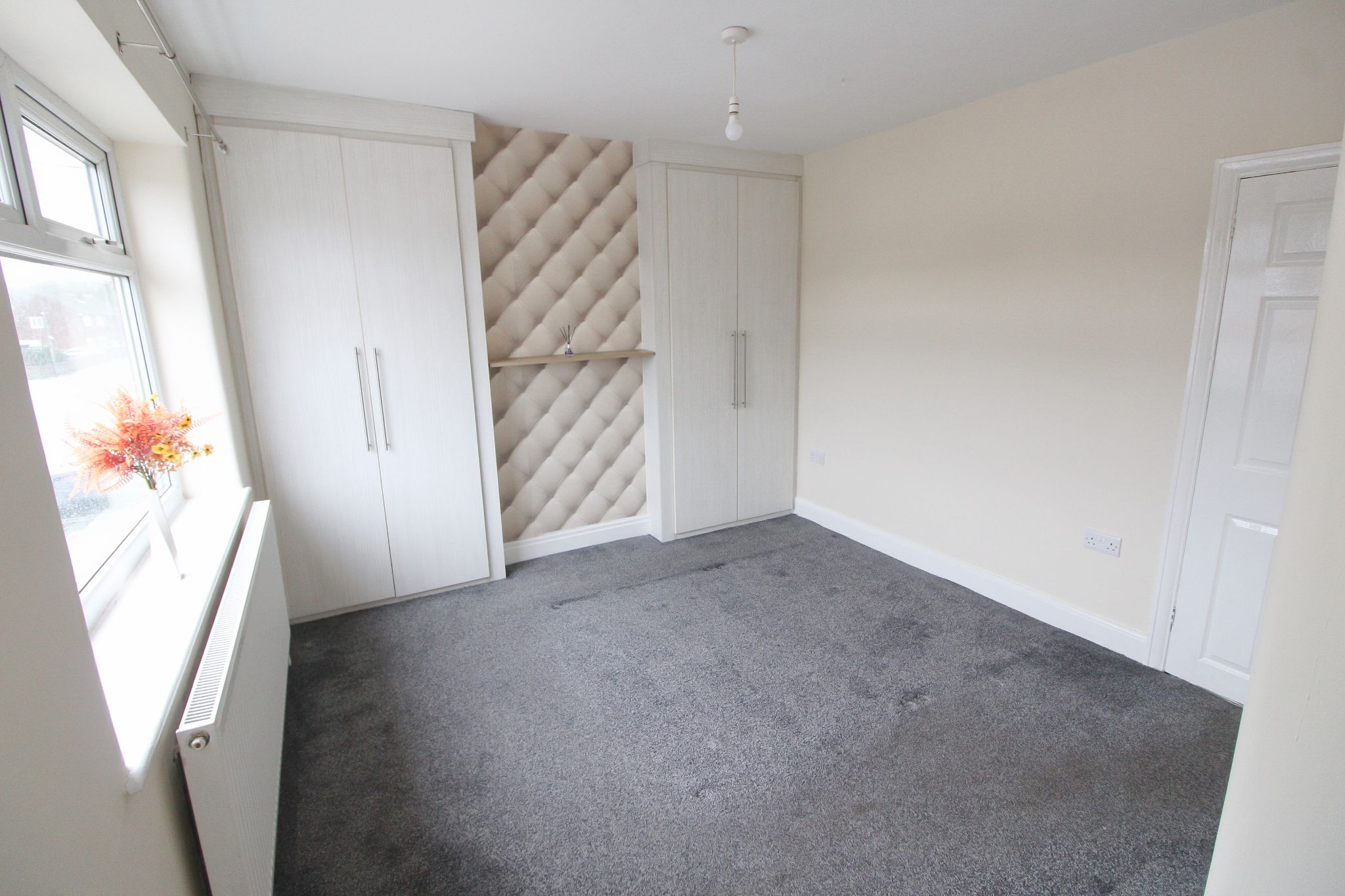 2 bedroom semi-detached house Let in Wigan - Photograph 9.