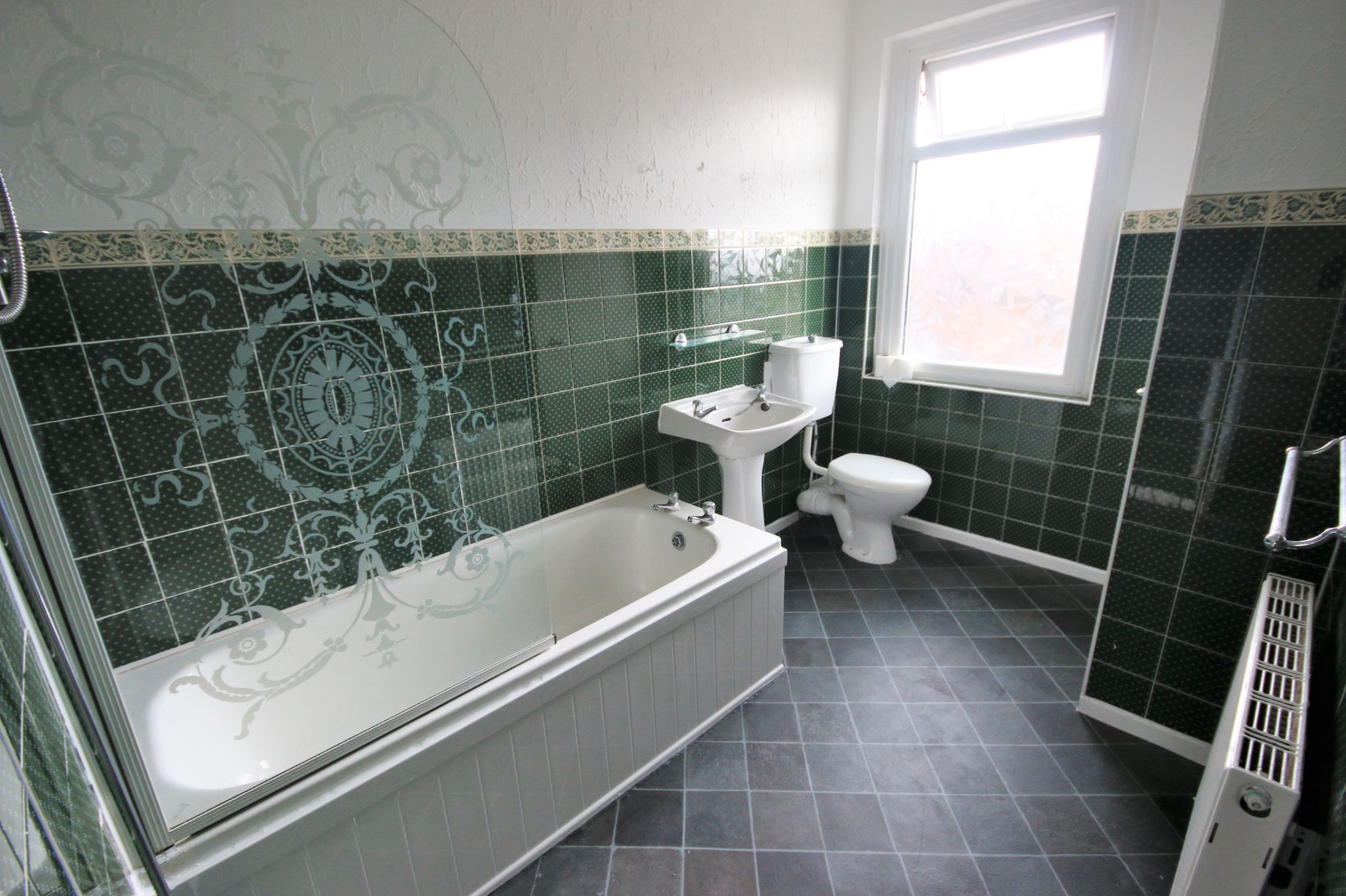 3 bedroom end terraced house Let in Wigan - Photograph 9.