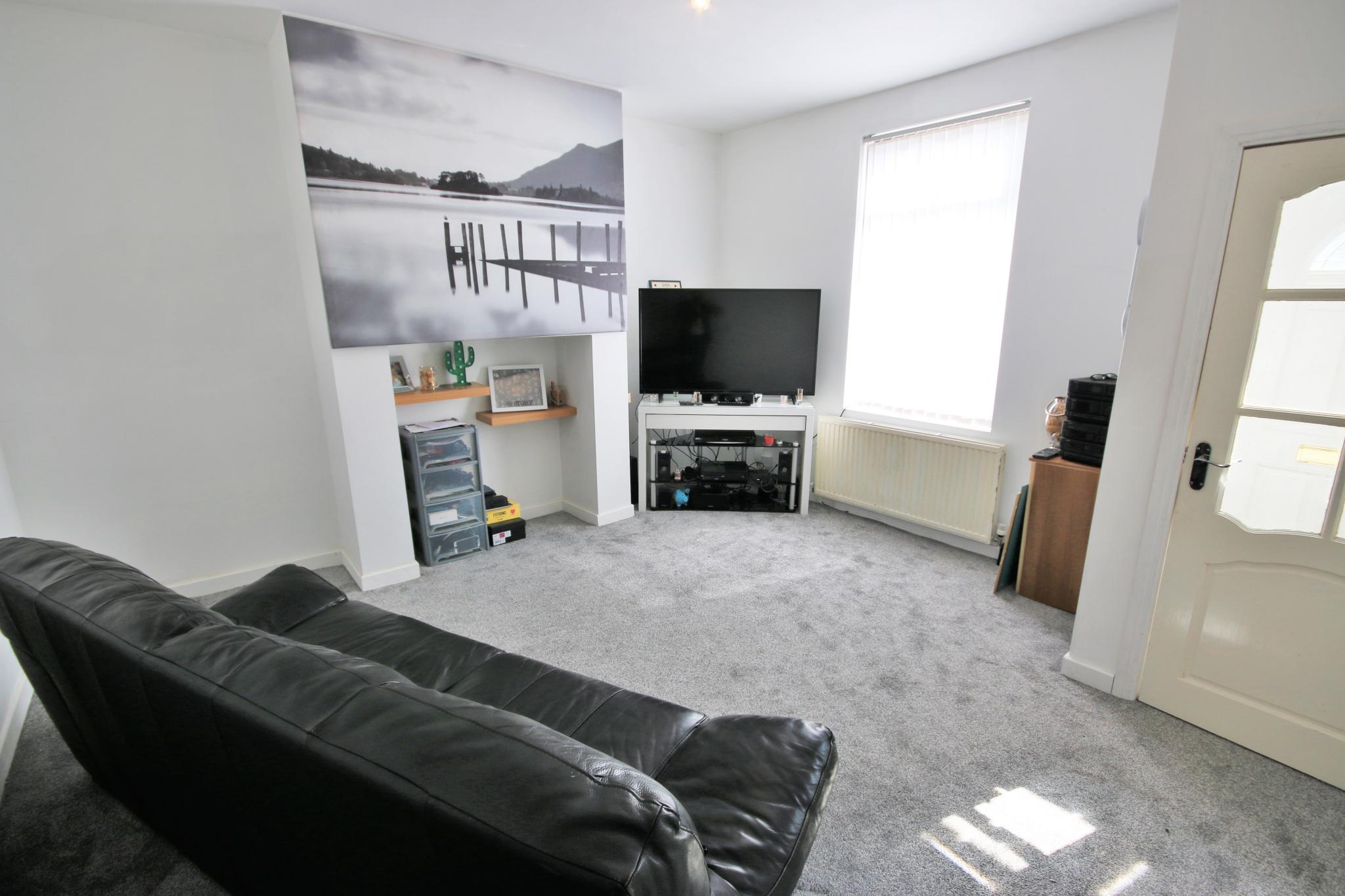 2 bedroom mid terraced house Let in Wigan - Photograph 2.