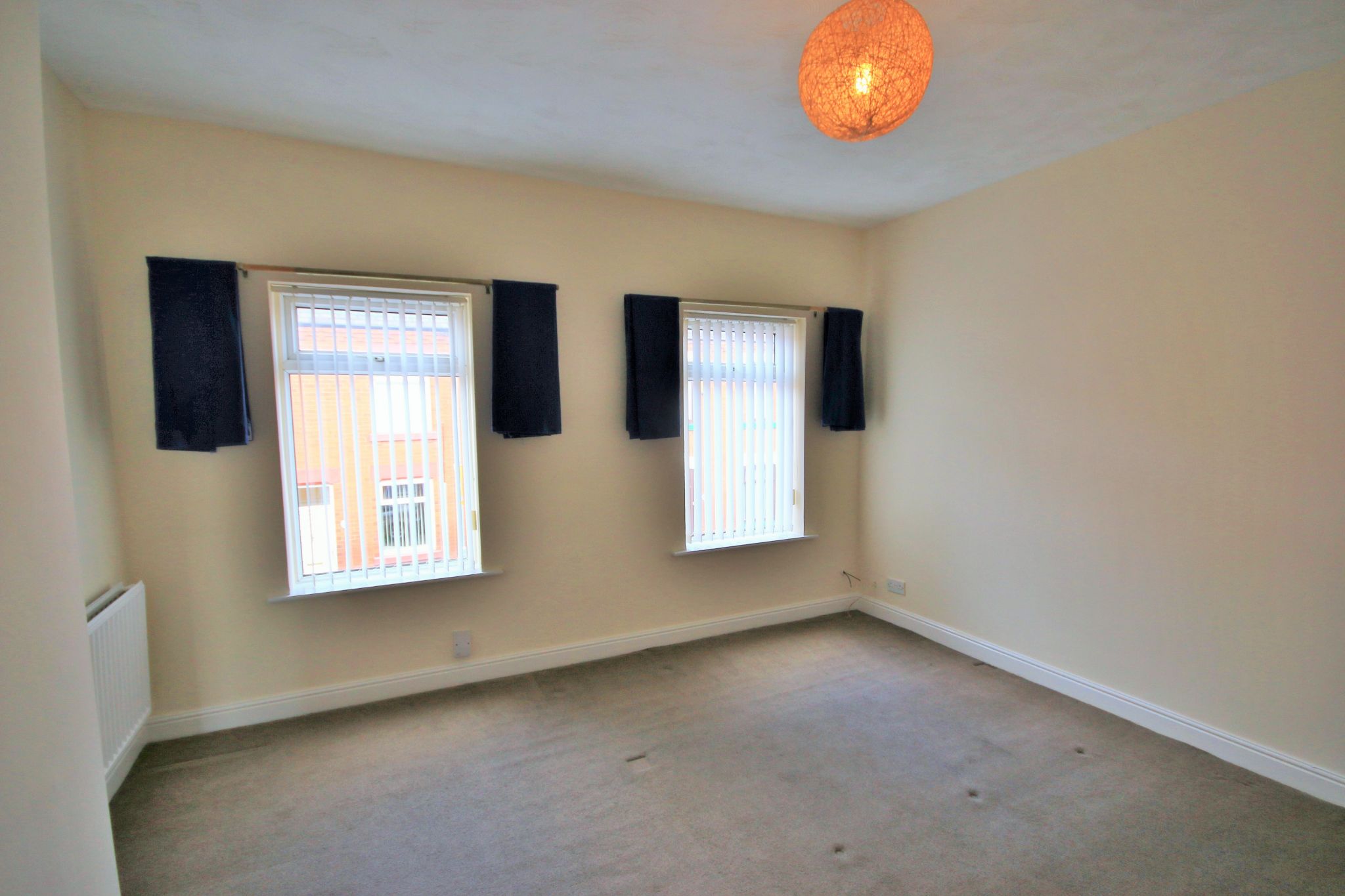 2 bedroom mid terraced house Let in Wigan - Photograph 5.