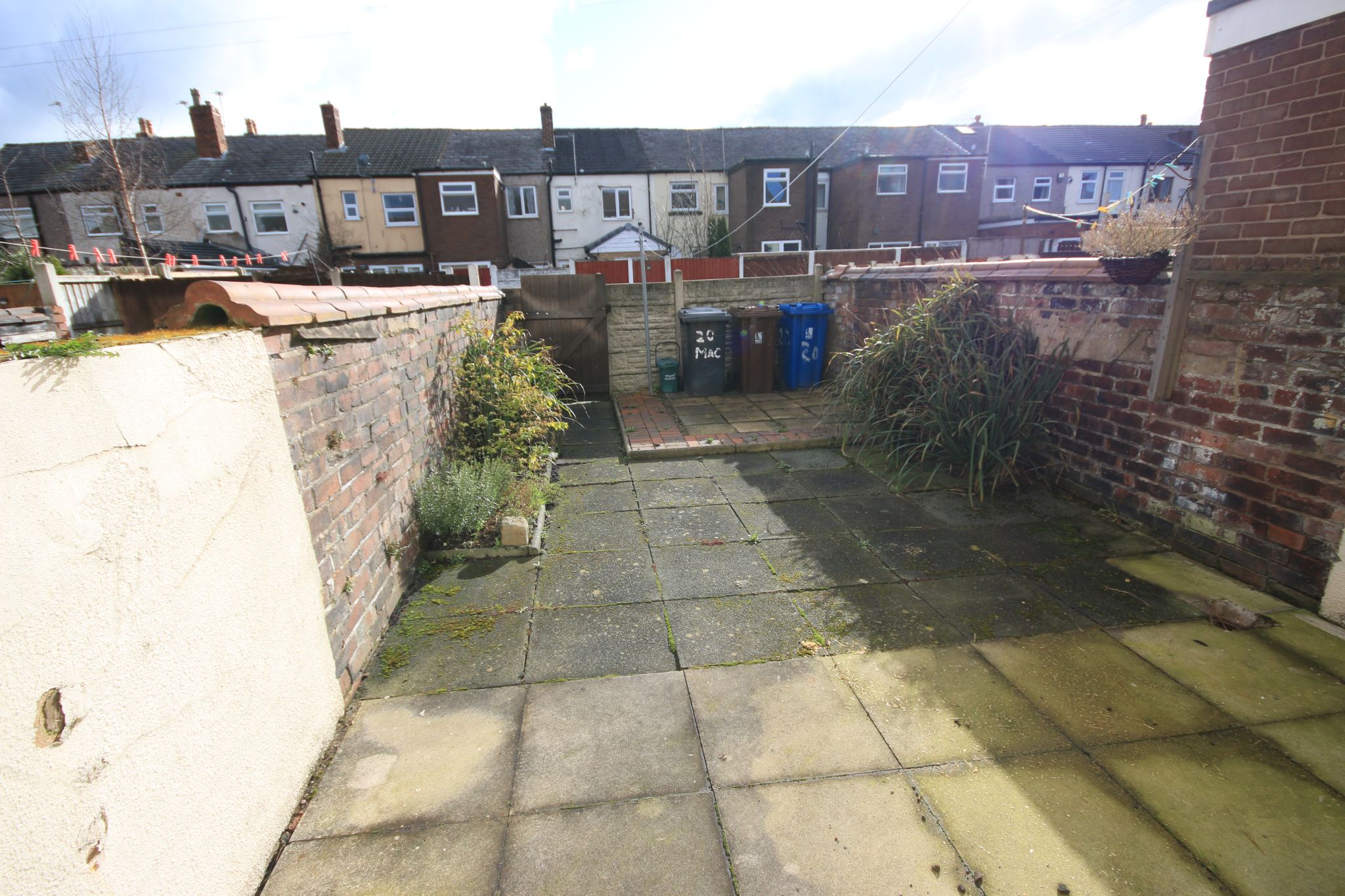 2 bedroom mid terraced house Let in Wigan - Photograph 7.