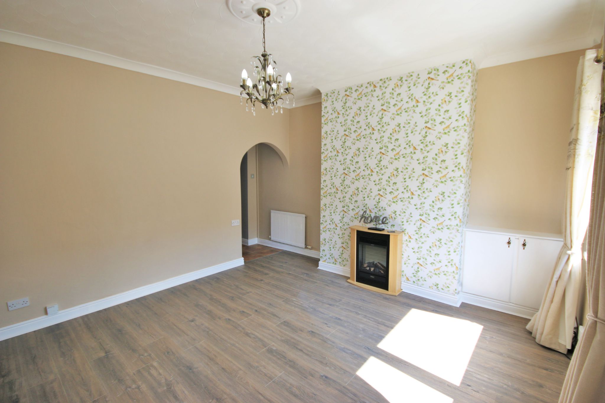 2 bedroom mid terraced house Let in Wigan - Photograph 2.