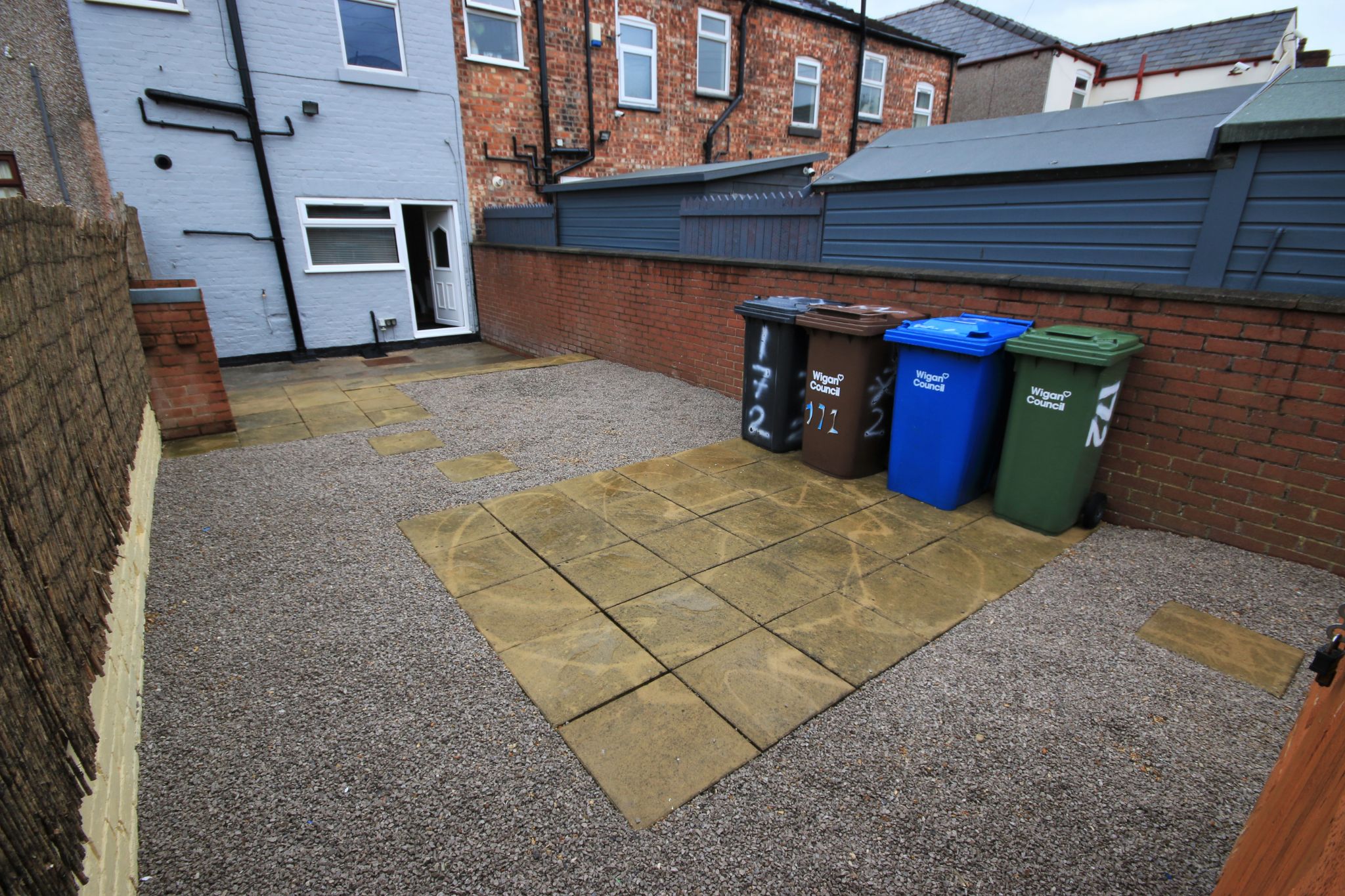 2 bedroom mid terraced house Let in Wigan - Photograph 8.