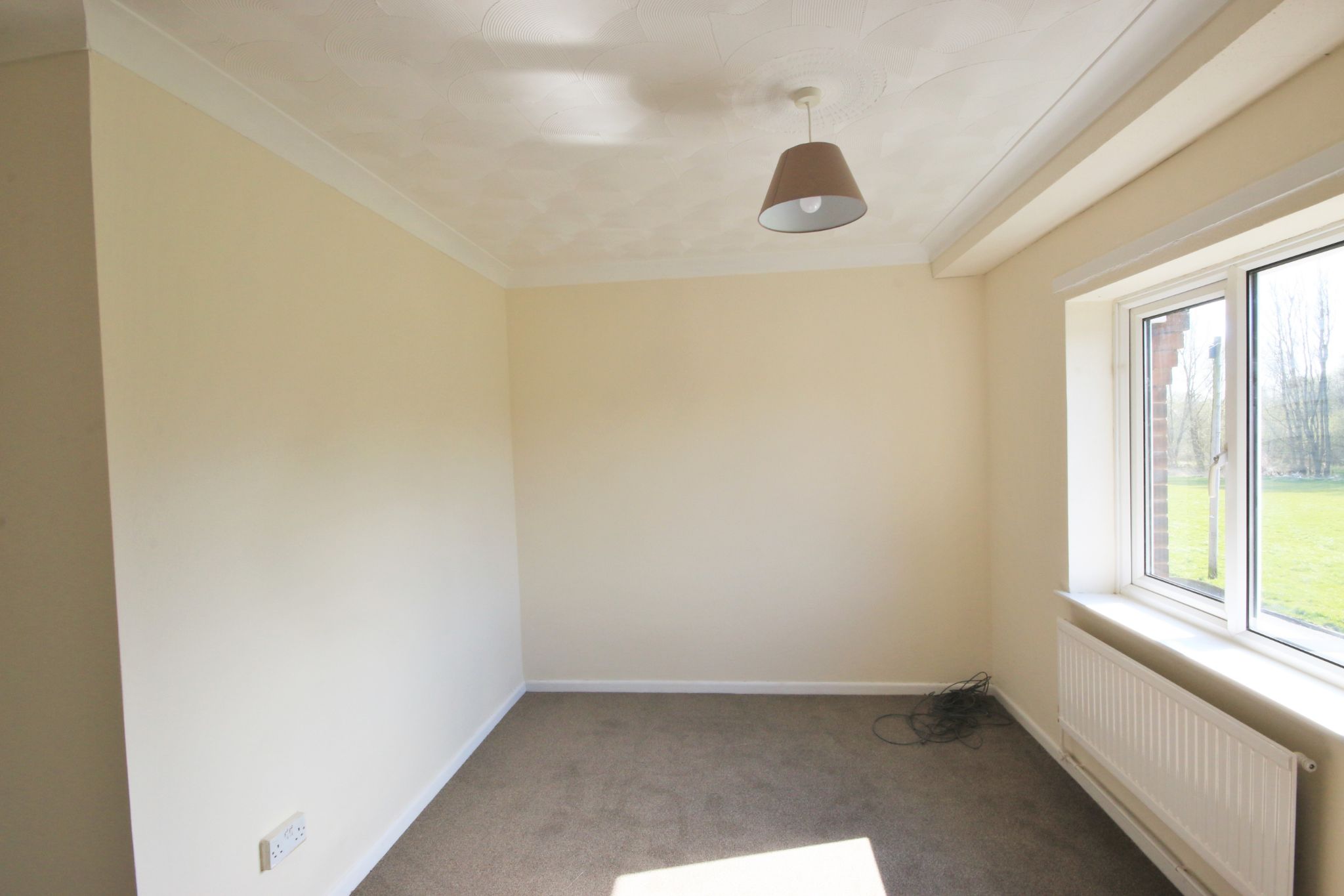 2 bedroom apartment flat/apartment Let in Wigan - Photograph 4.