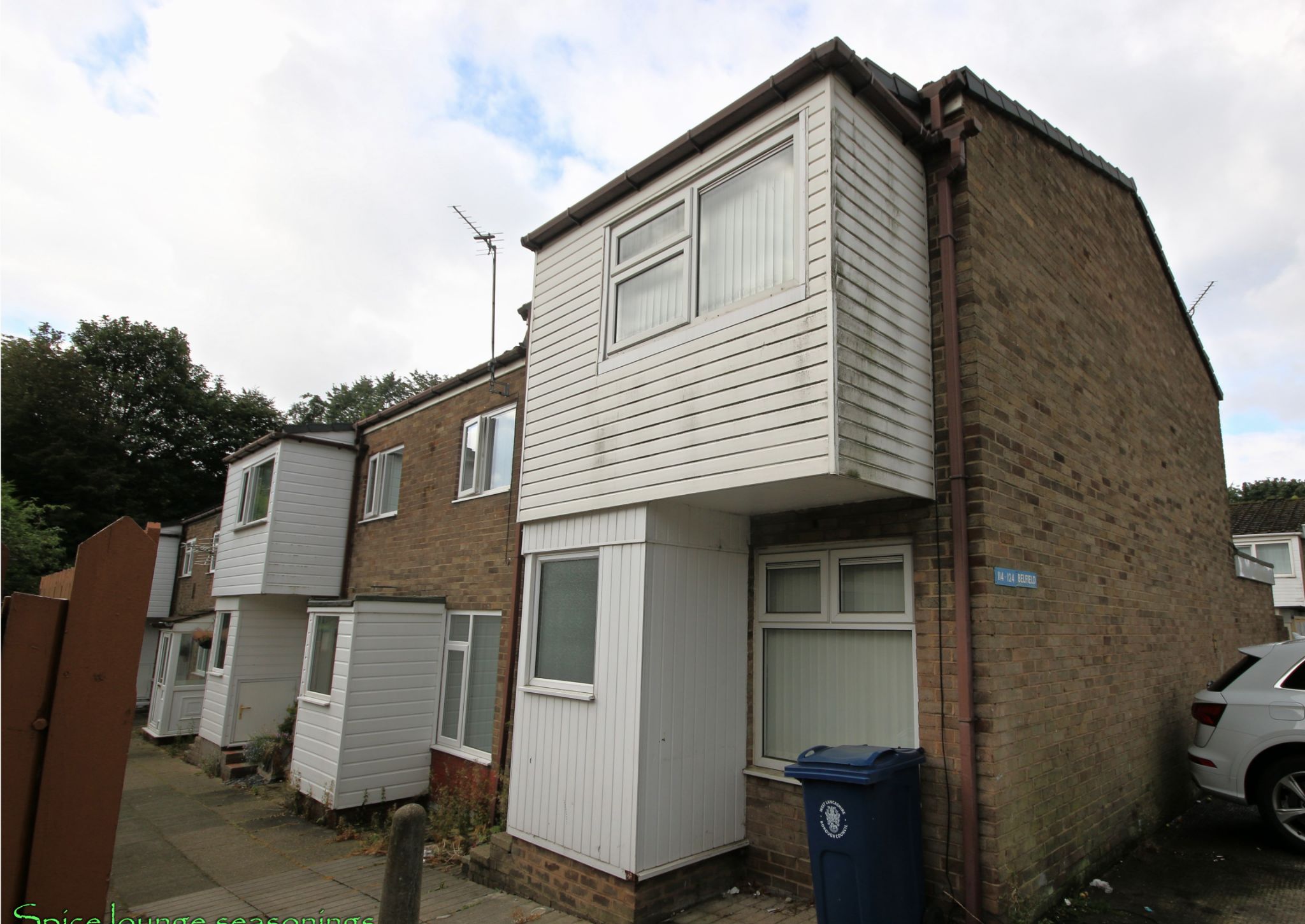 3 bedroom end terraced house Let in Skelmersdale - Photograph 1.