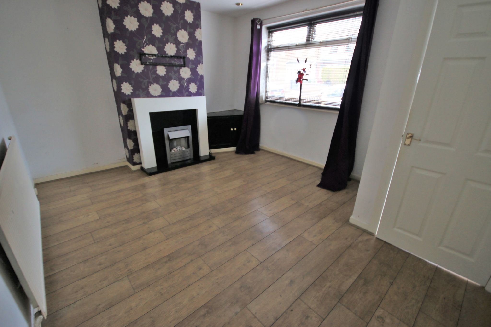 3 bedroom mid terraced house Let in Wigan - Photograph 1.