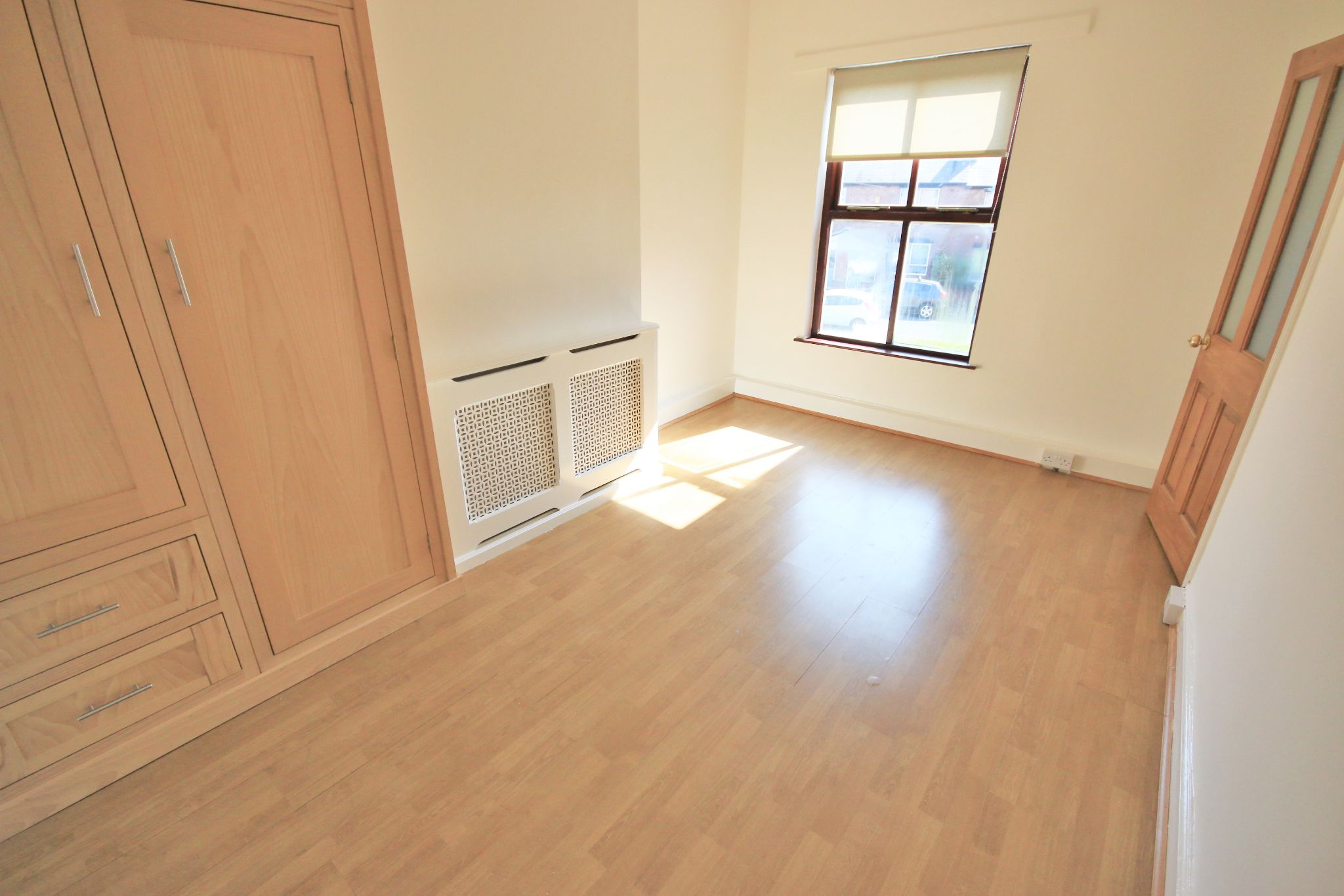 2 bedroom mid terraced house Let in Wigan - Photograph 8.