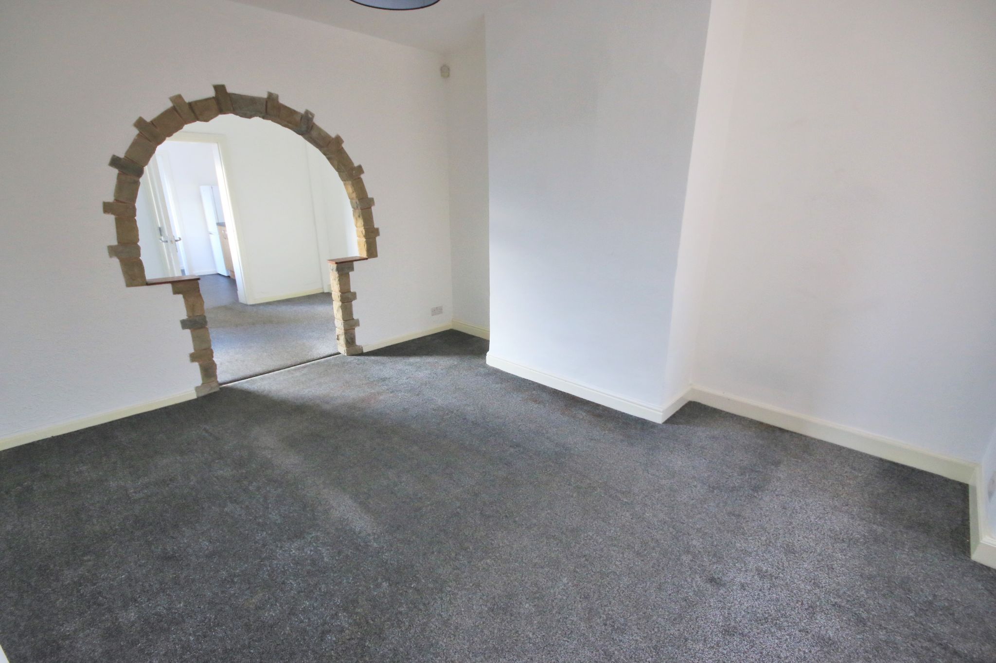 3 bedroom semi-detached house To Let in Wigan - Property photograph.