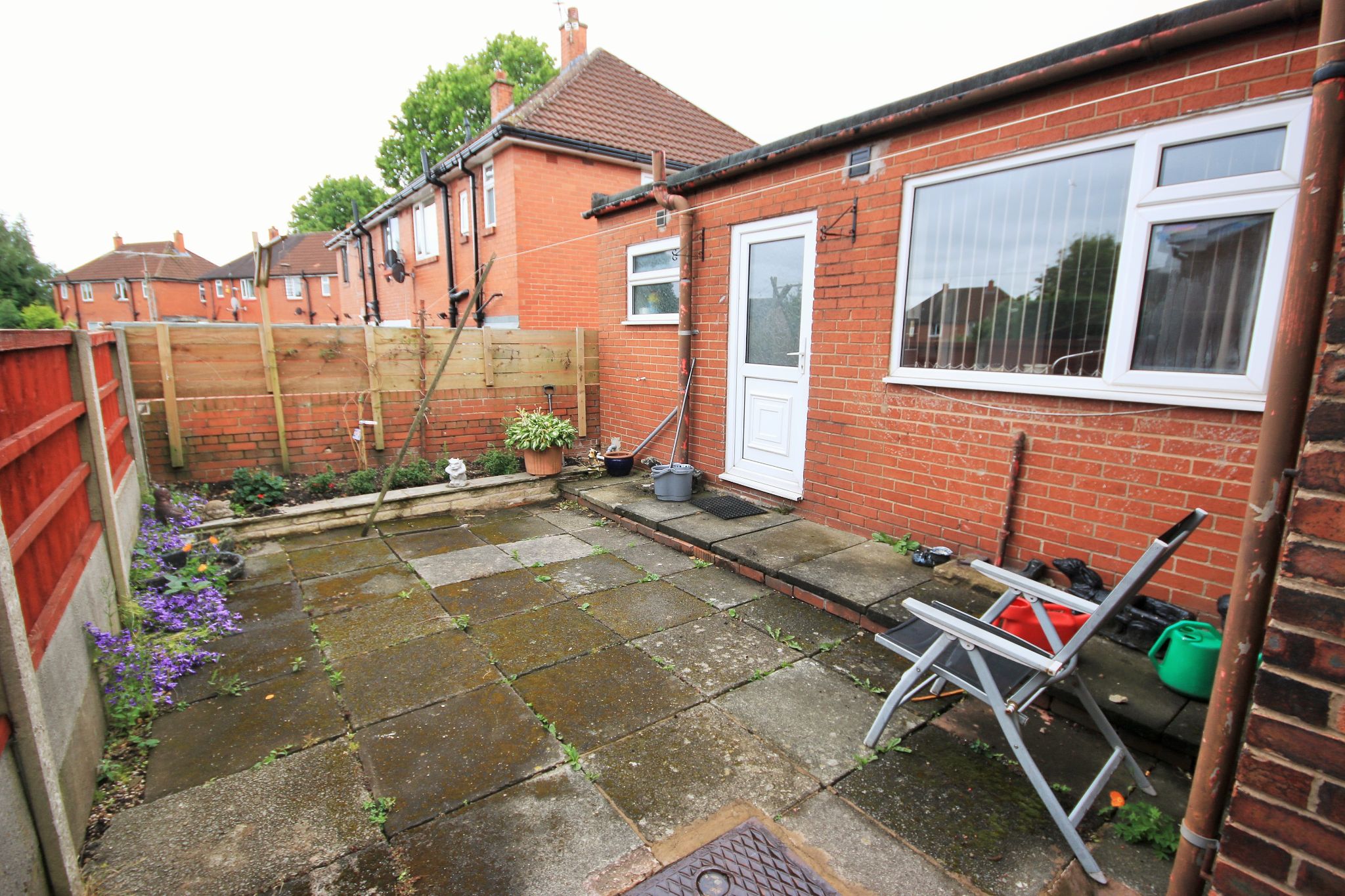 3 bedroom semi-detached house To Let in Wigan - Property photograph.