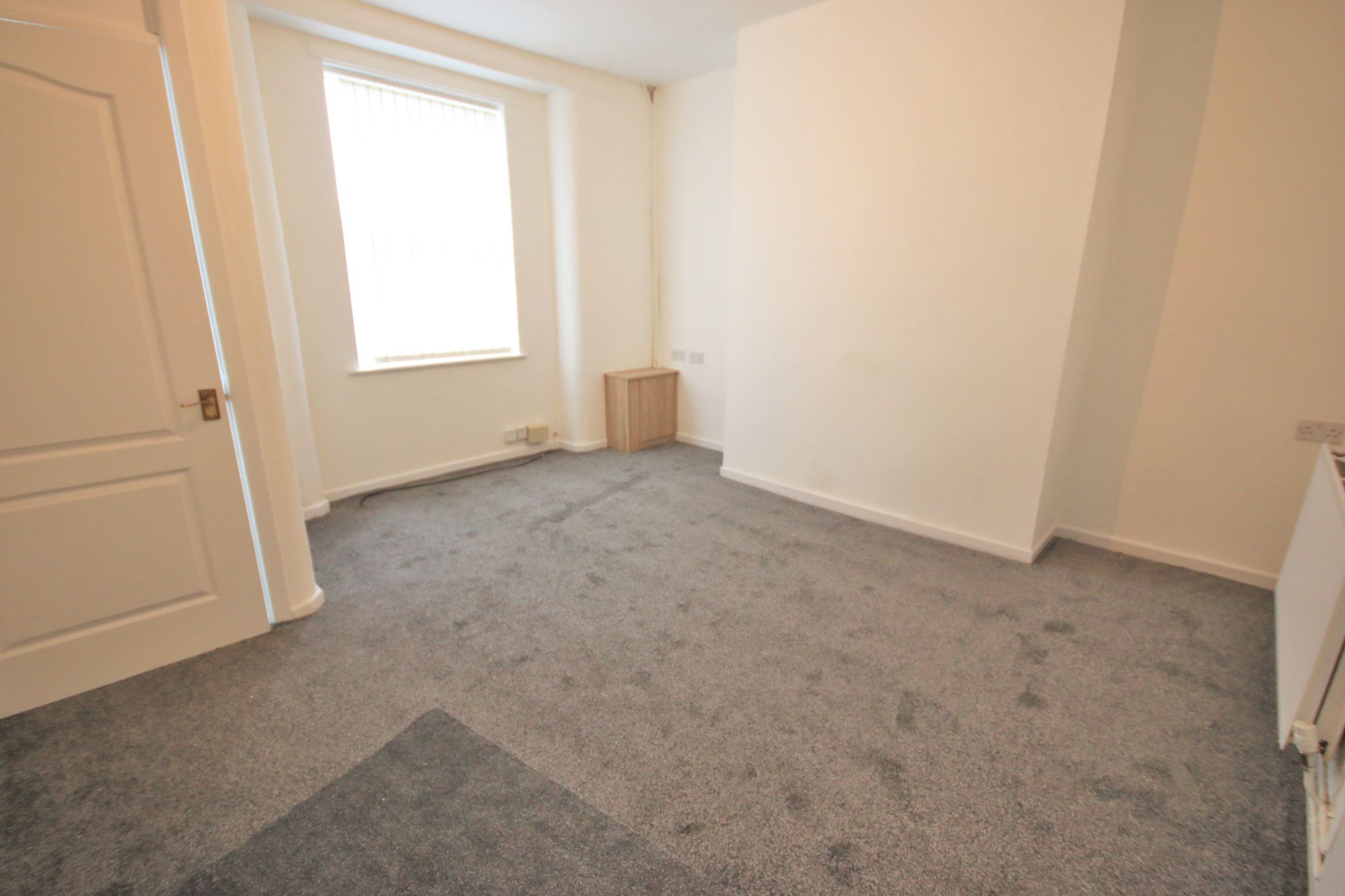 2 bedroom mid terraced house To Let in Wigan - Property photograph.