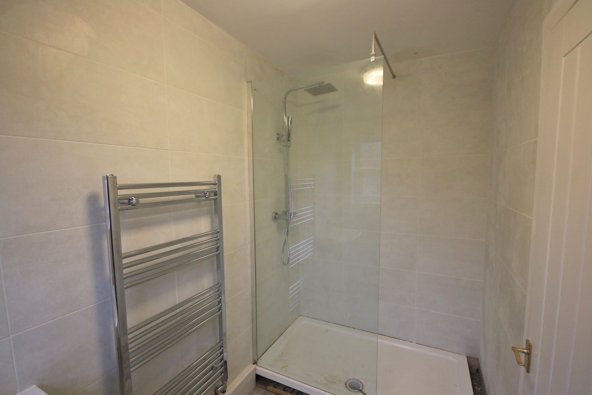 2 bedroom mid terraced house To Let in Wigan - Photograph 6.