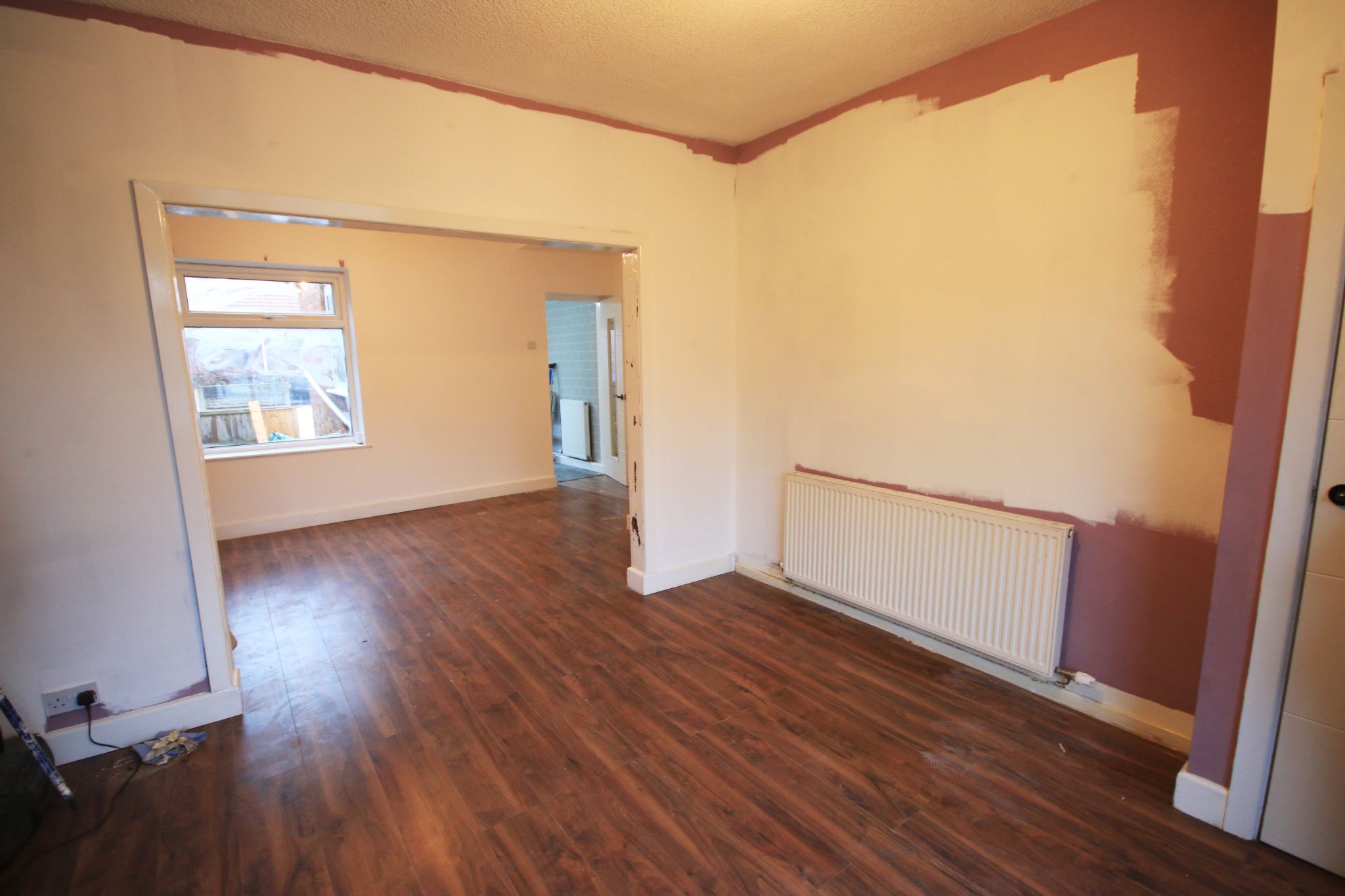 3 bedroom mid terraced house Let in Wigan - Photograph 2.