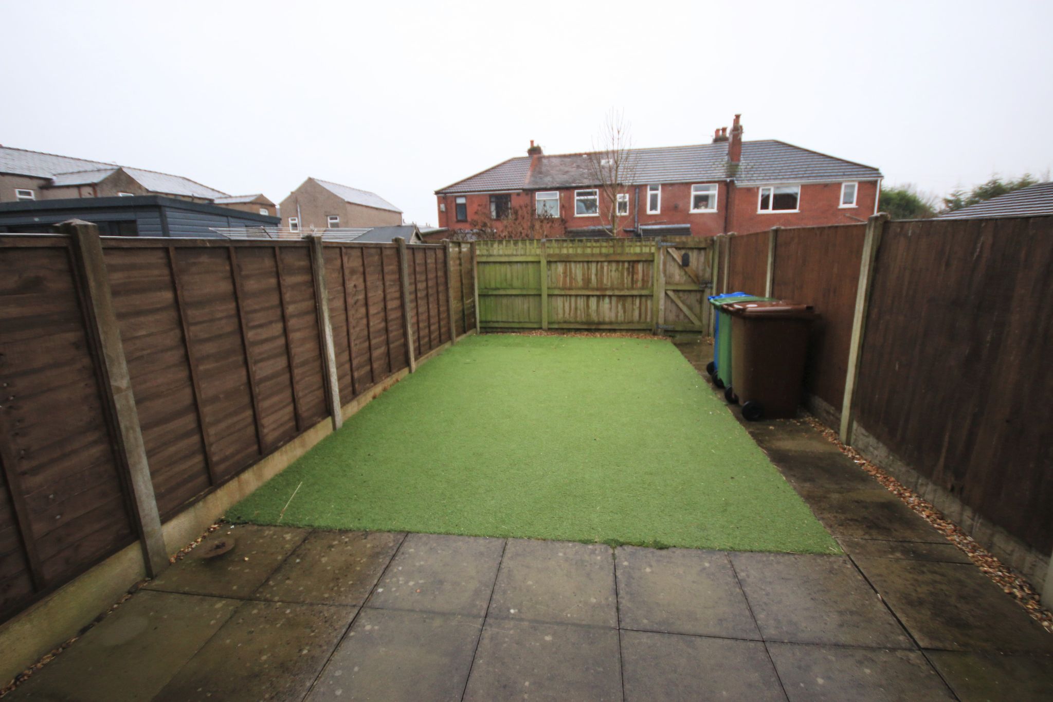 3 bedroom mews house Let in Wigan - Photograph 10.