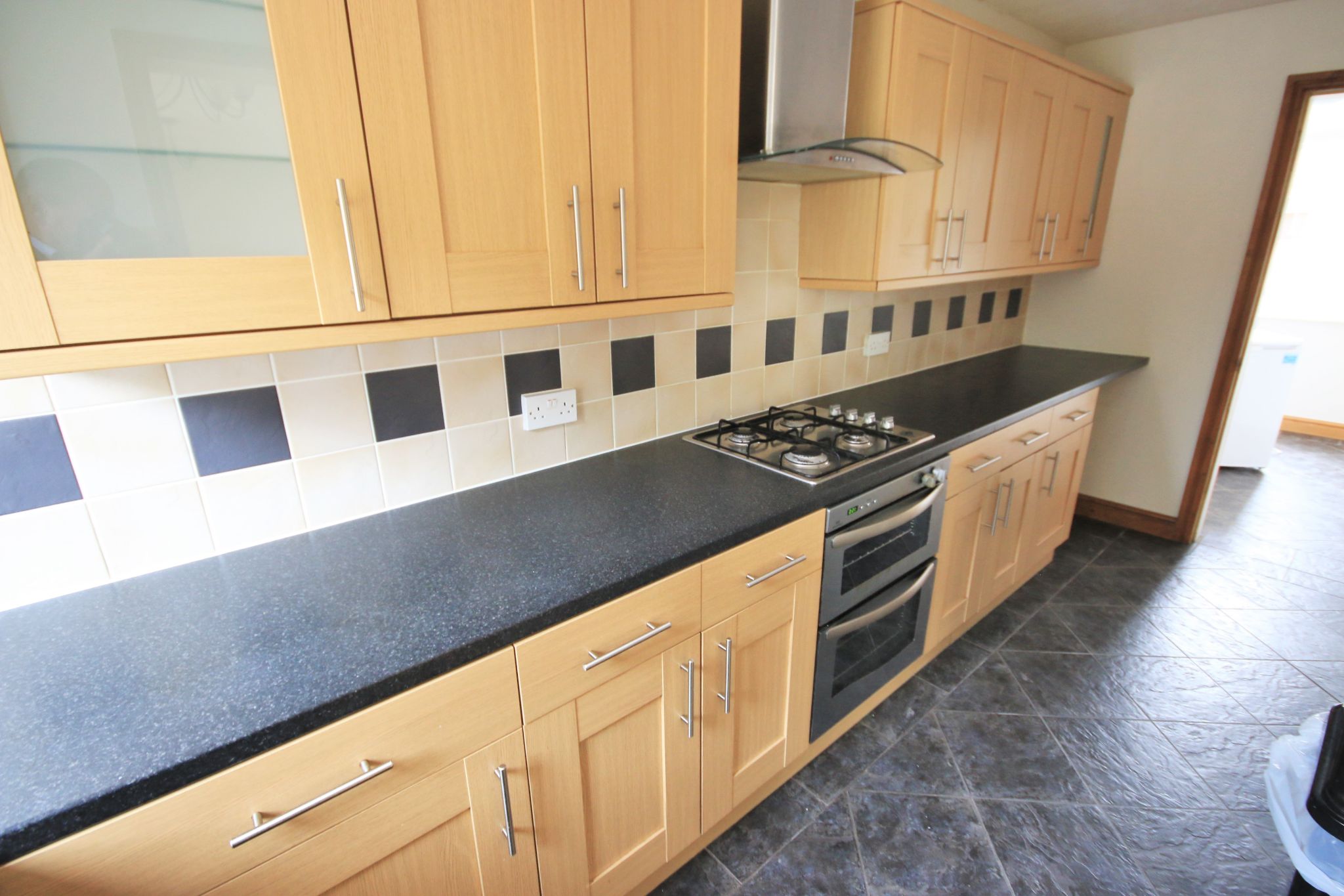3 bedroom semi-detached house Let in Wigan - Photograph 7.