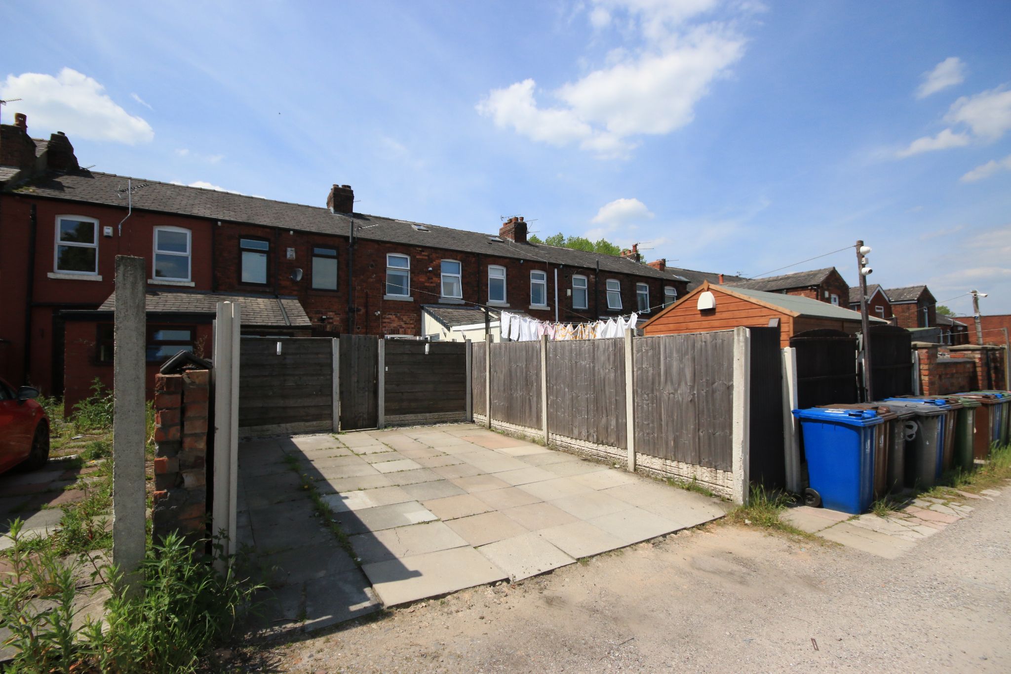 2 bedroom mid terraced house Let in Wigan - Photograph 3.