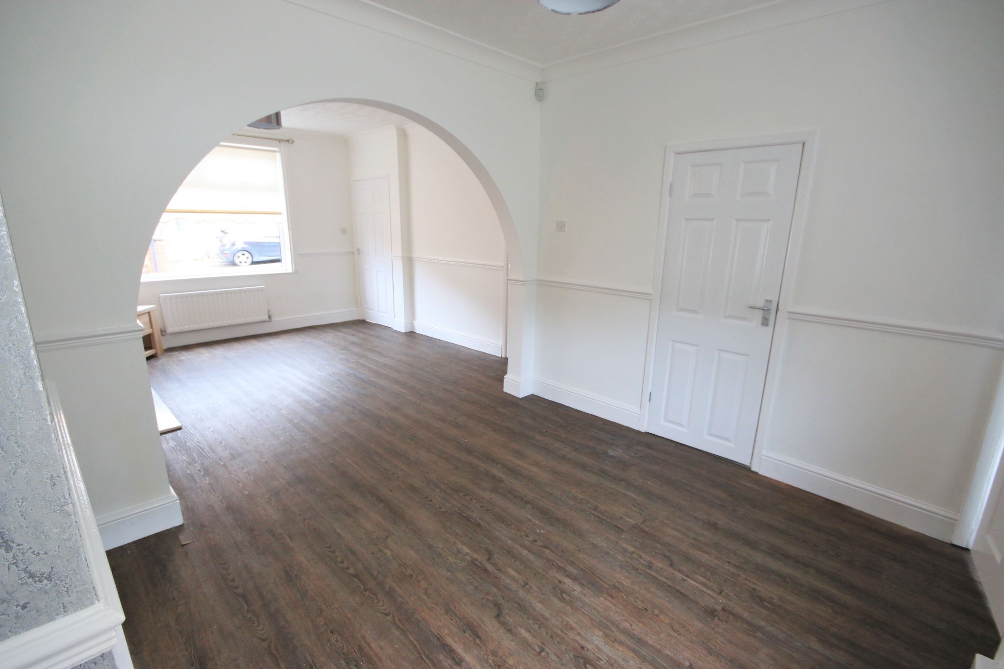 3 bedroom semi-detached house Let in Wigan - Photograph 4.