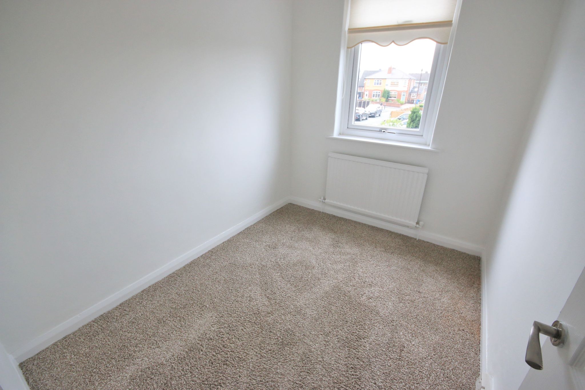 3 bedroom semi-detached house Let in Wigan - Photograph 12.