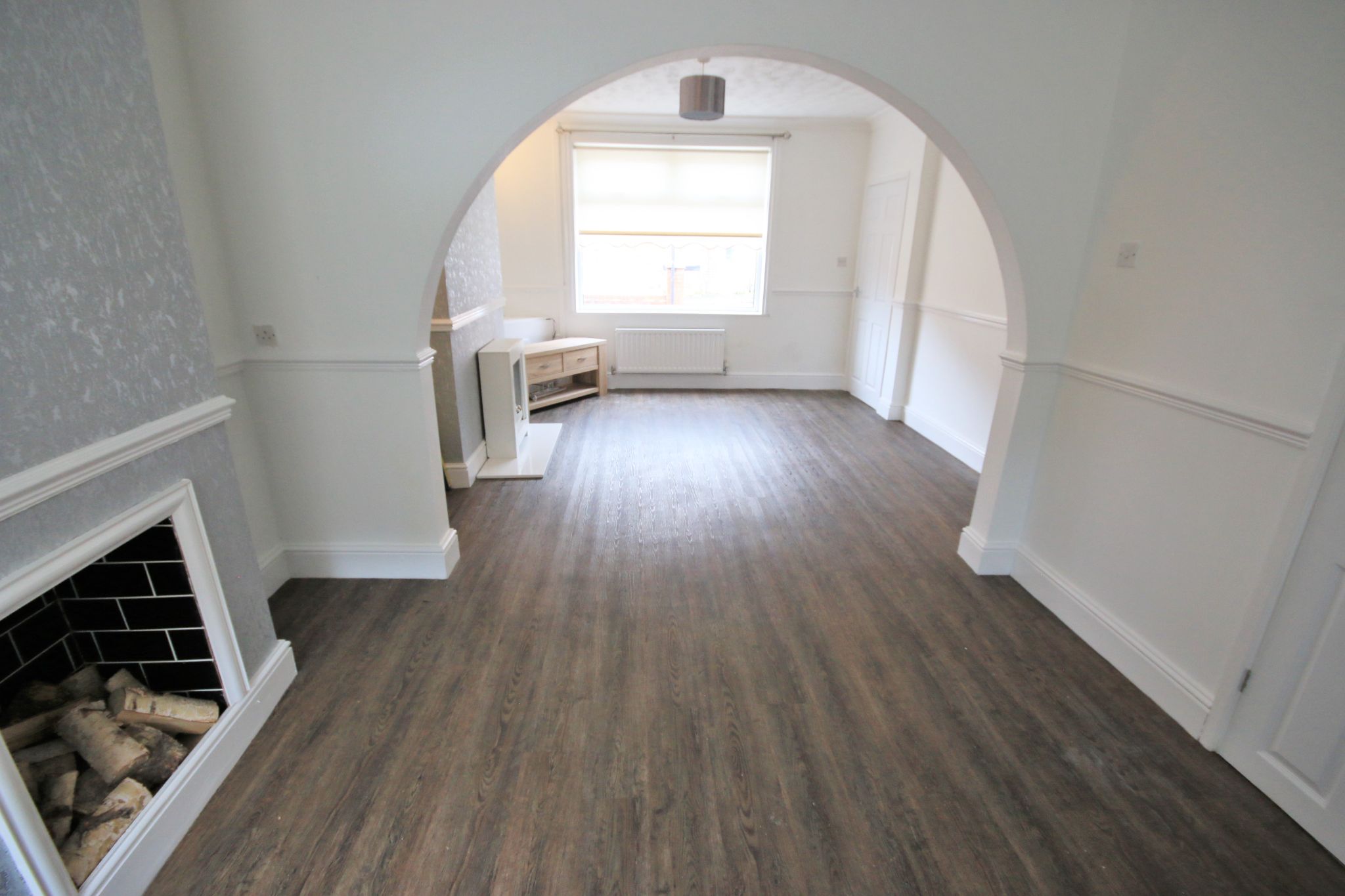 3 bedroom semi-detached house Let in Wigan - Photograph 5.
