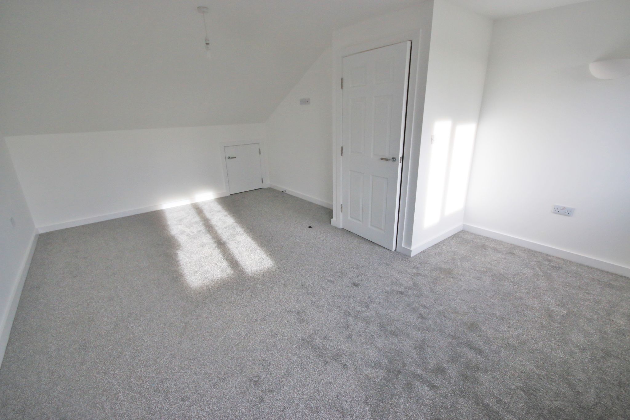 3 bedroom mews house Let in Wigan - Photograph 15.