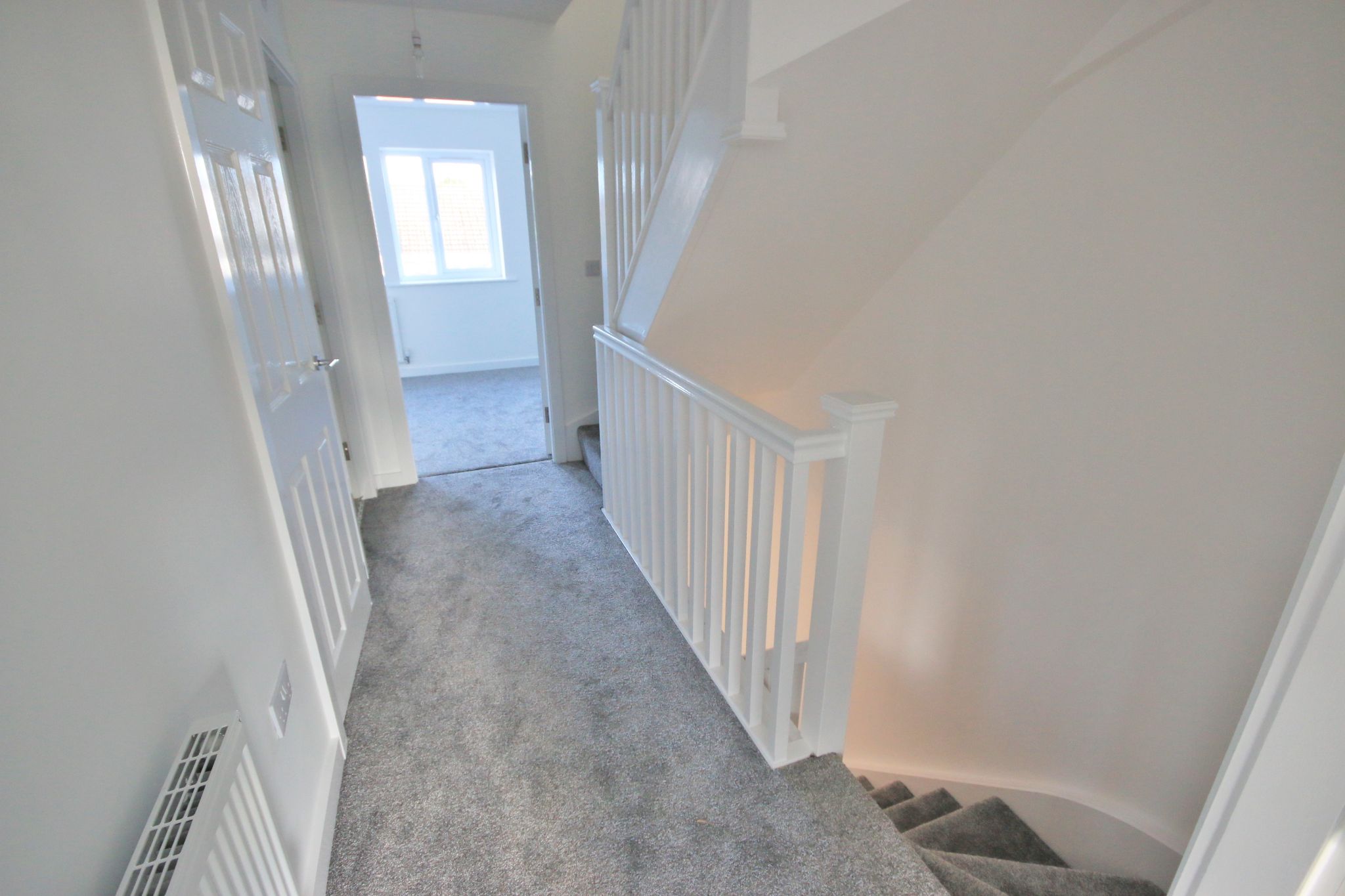 3 bedroom mews house Let in Wigan - Photograph 12.