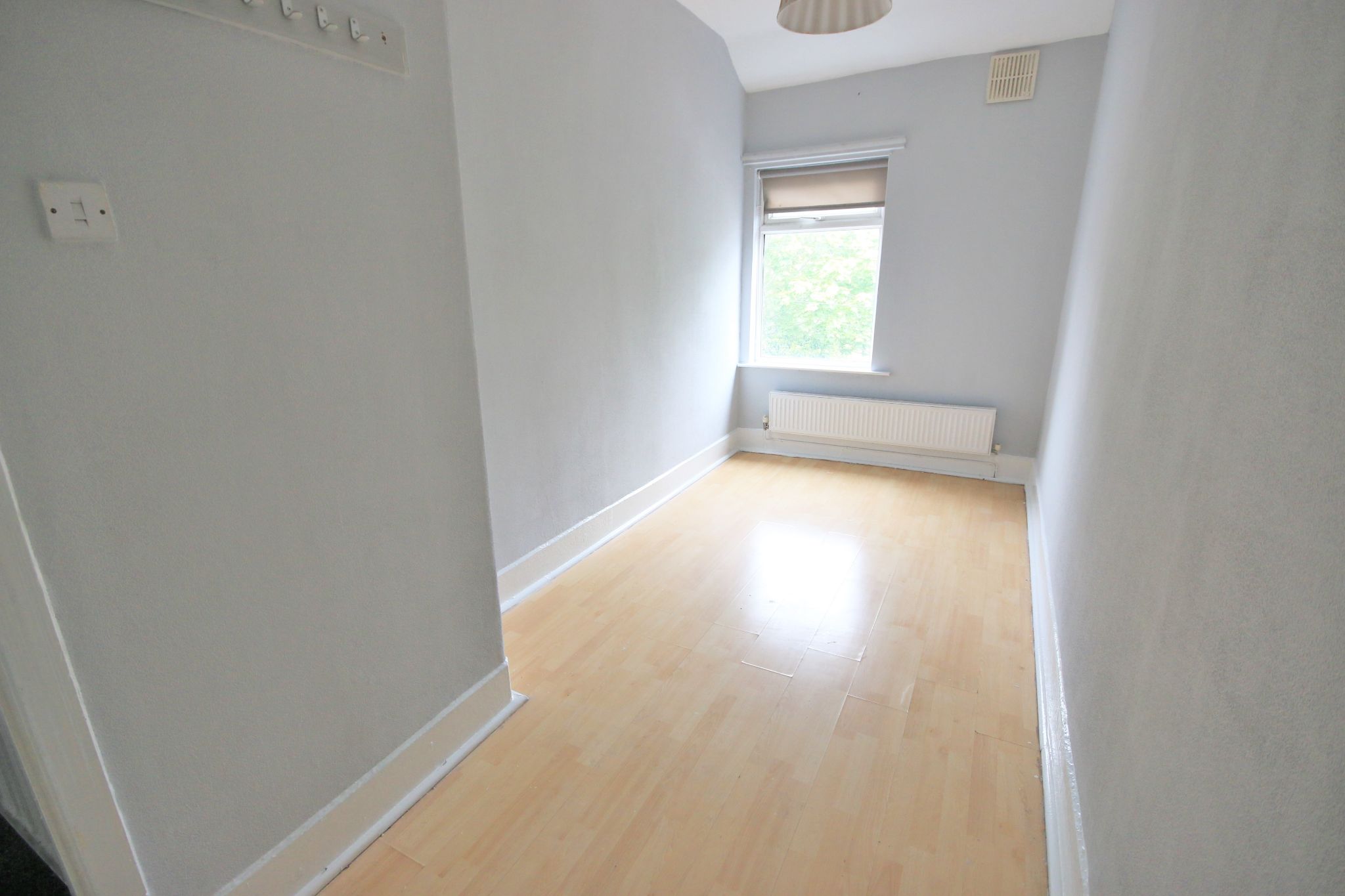 2 bedroom mid terraced house Let in Wigan - Photograph 7.