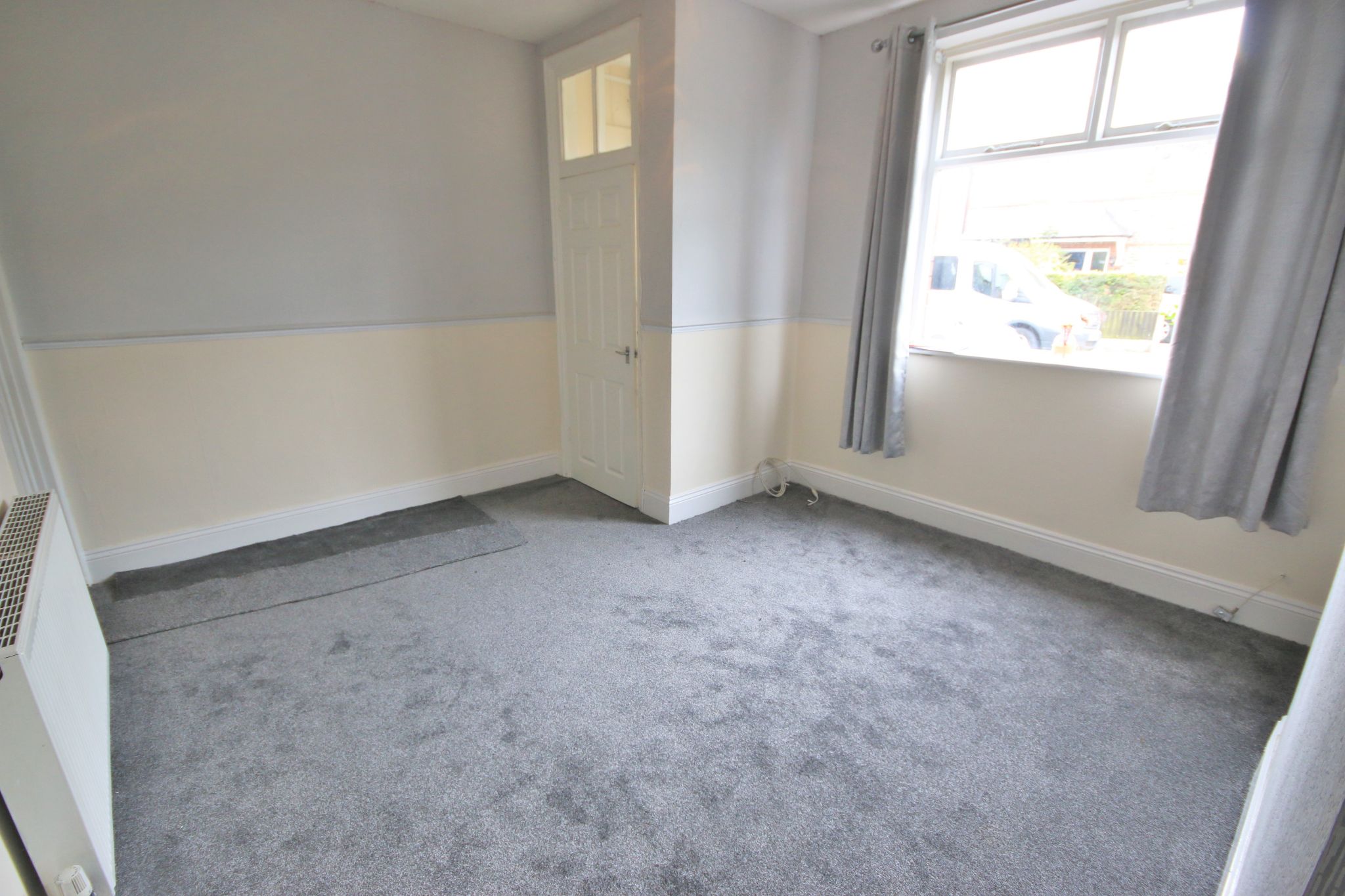 2 bedroom mid terraced house Let in Wigan - Photograph 3.