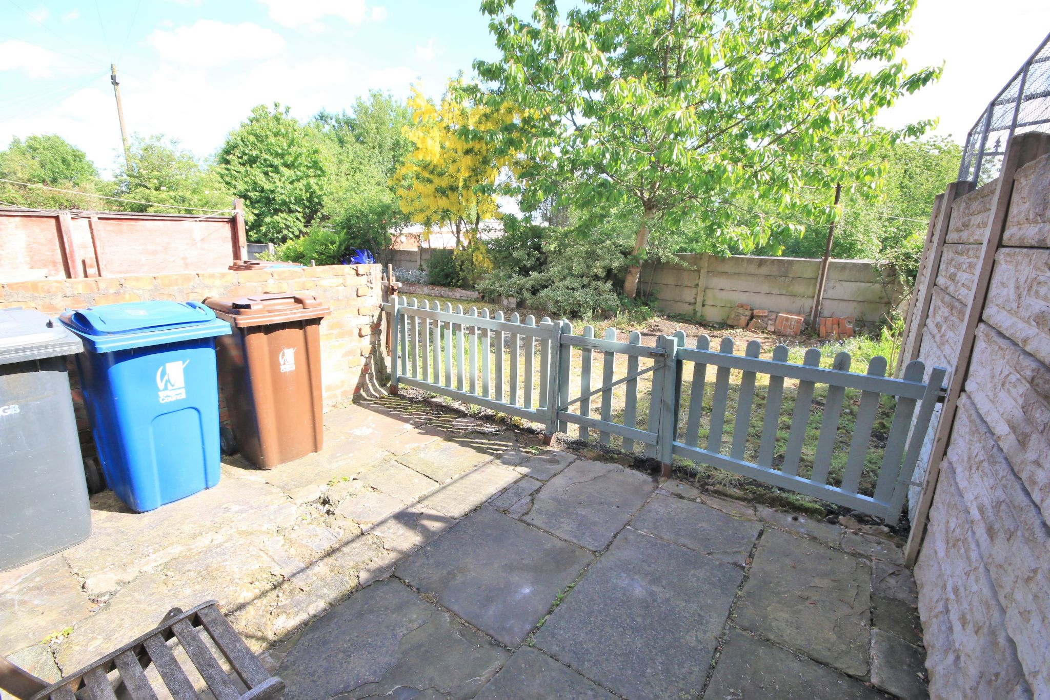 2 bedroom mid terraced house Let in Wigan - Photograph 9.