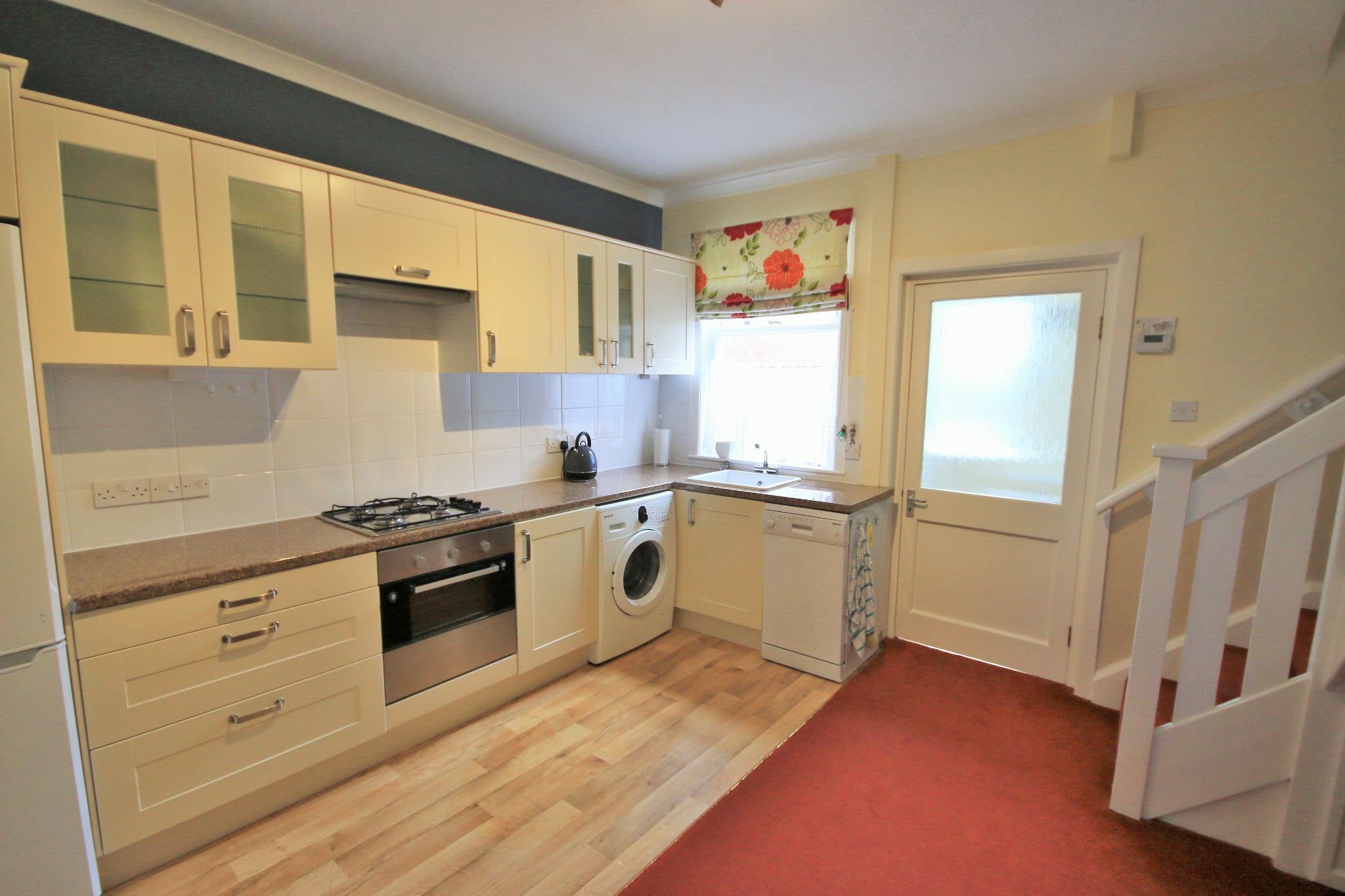 2 bedroom mid terraced house Let in Wigan - Photograph 3.