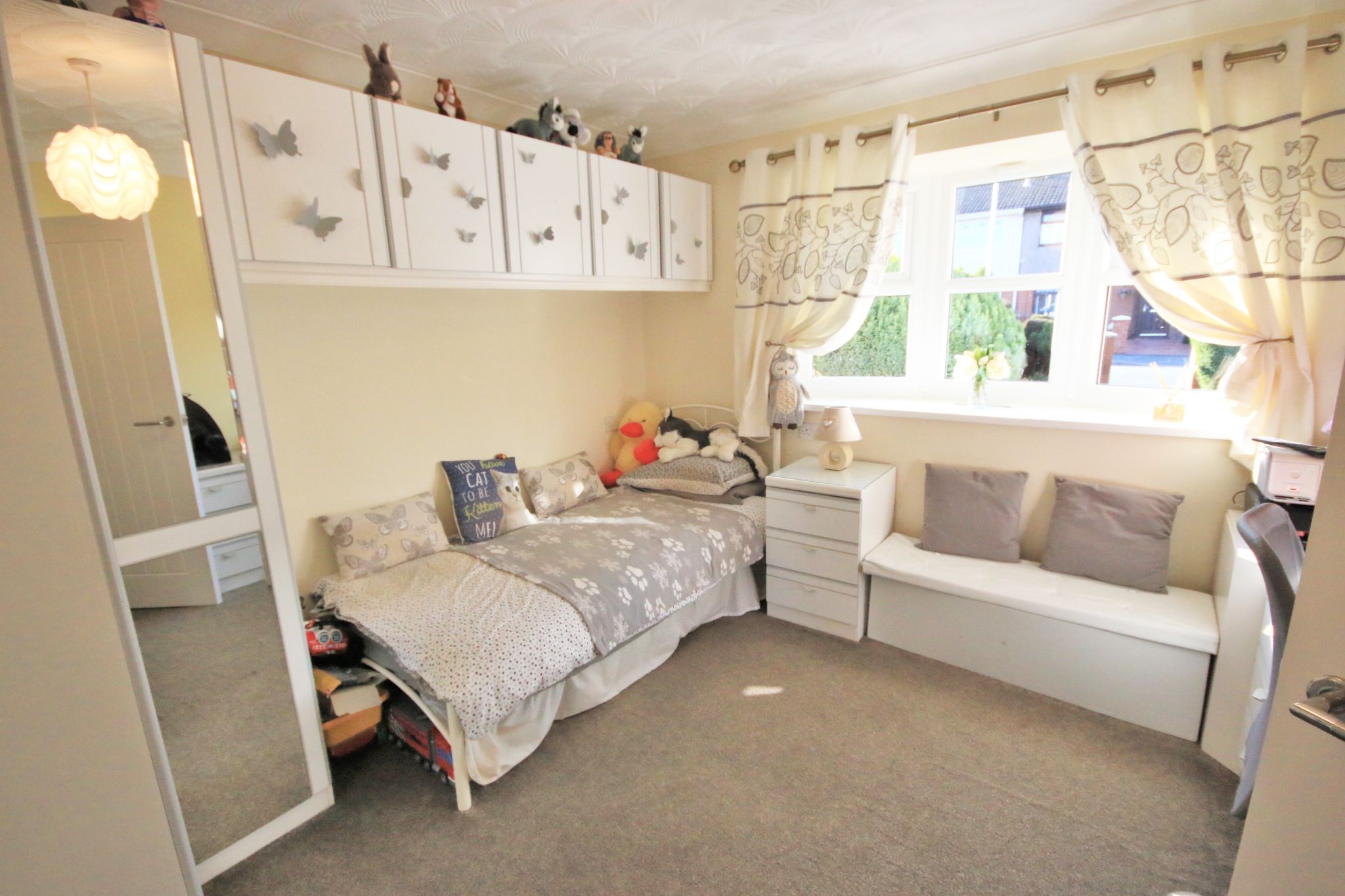 3 bedroom semi-detached bungalow Let in Wigan - Photograph 14.