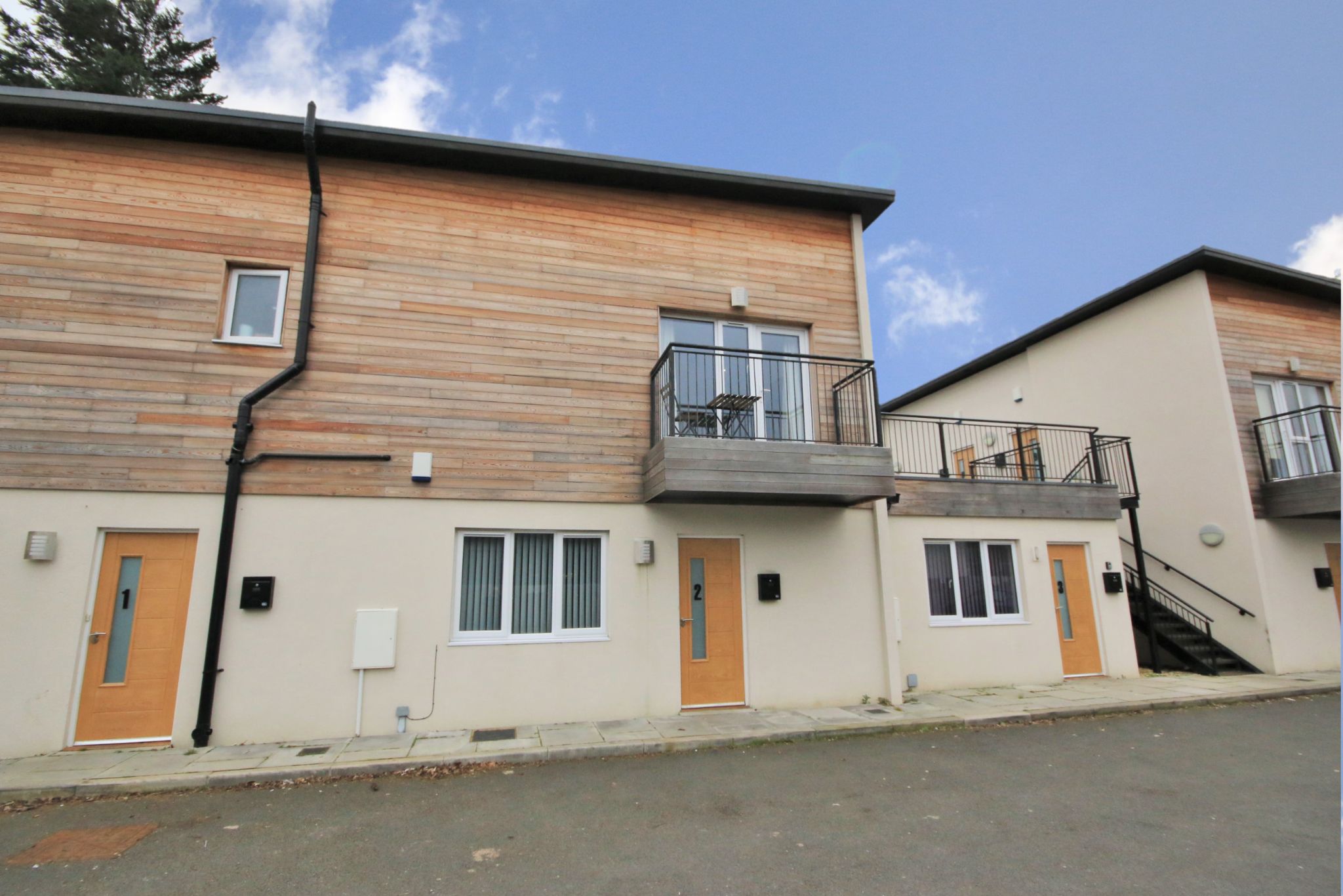 2 bedroom apartment flat/apartment Let in Formby - Photograph 6.