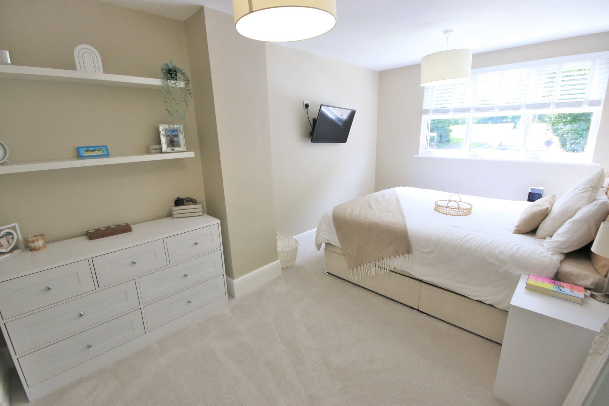3 bedroom semi-detached house Let in Wigan - Photograph 14.