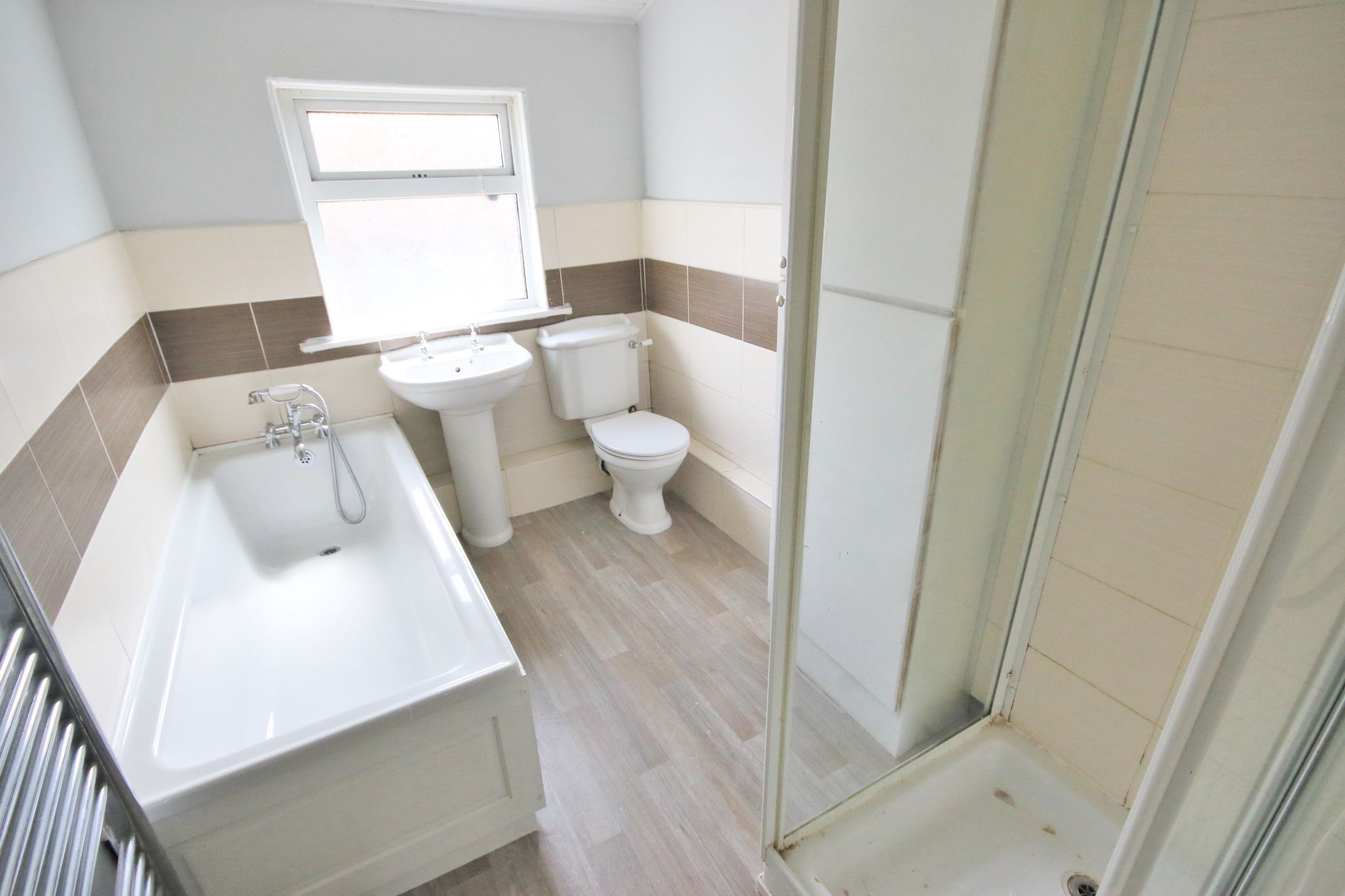 3 bedroom mid terraced house Let in Wigan - Photograph 10.