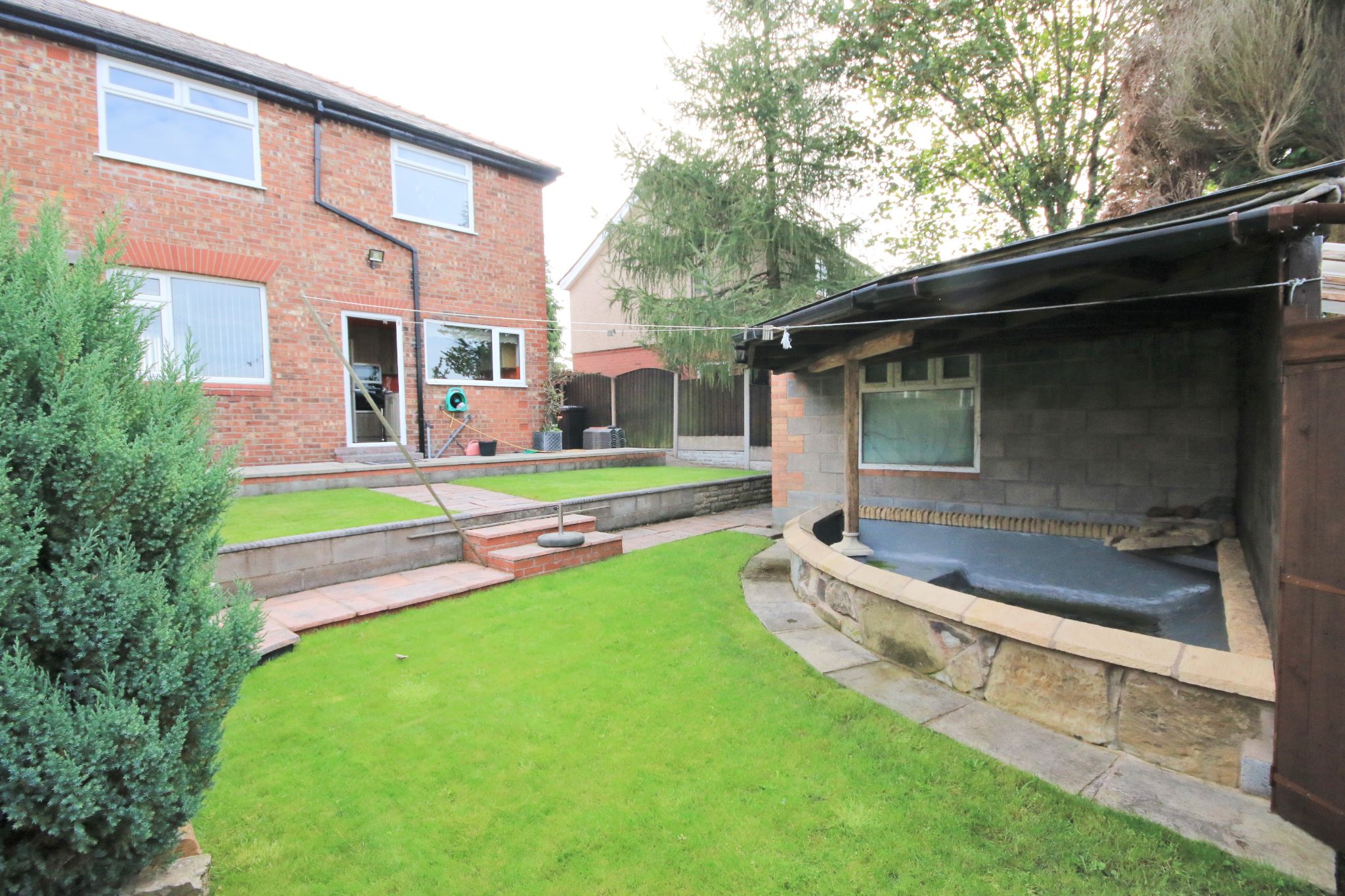 3 bedroom semi-detached house Let in Wigan - Photograph 15.