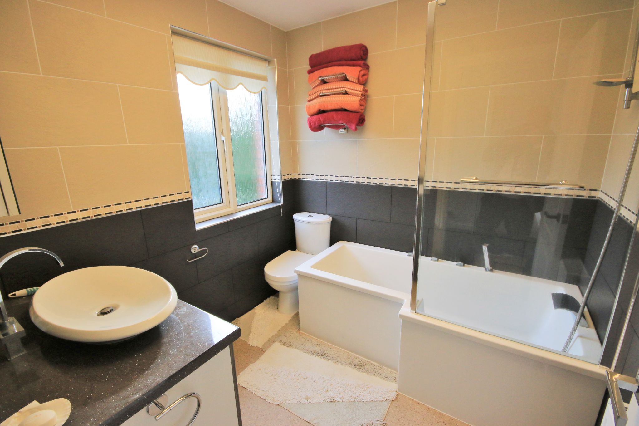 3 bedroom semi-detached house Let in Wigan - Photograph 12.