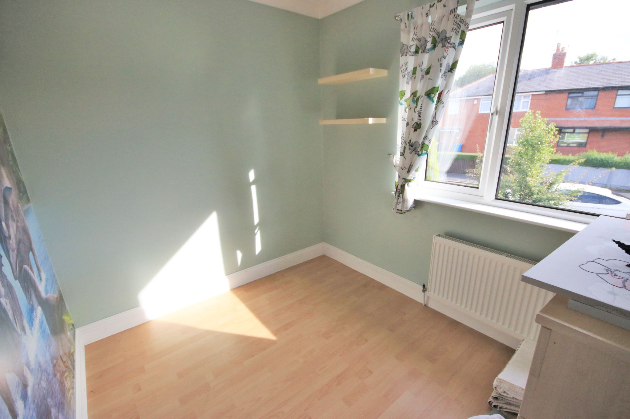 3 bedroom semi-detached house Let in Wigan - Photograph 10.